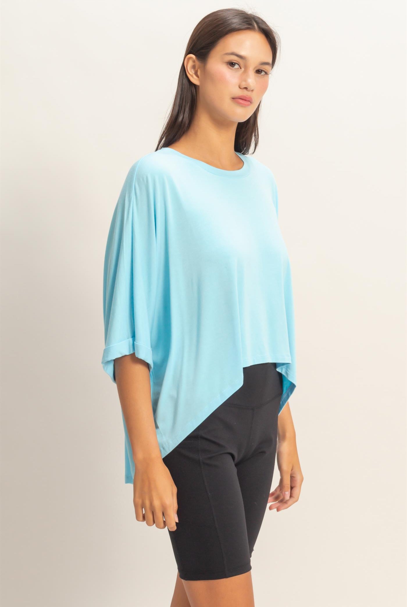 Wholesale Relaxed High-Low Batwing Sleeve Top Shirts DZ26A742 BLUE DOUBLE ZERO
