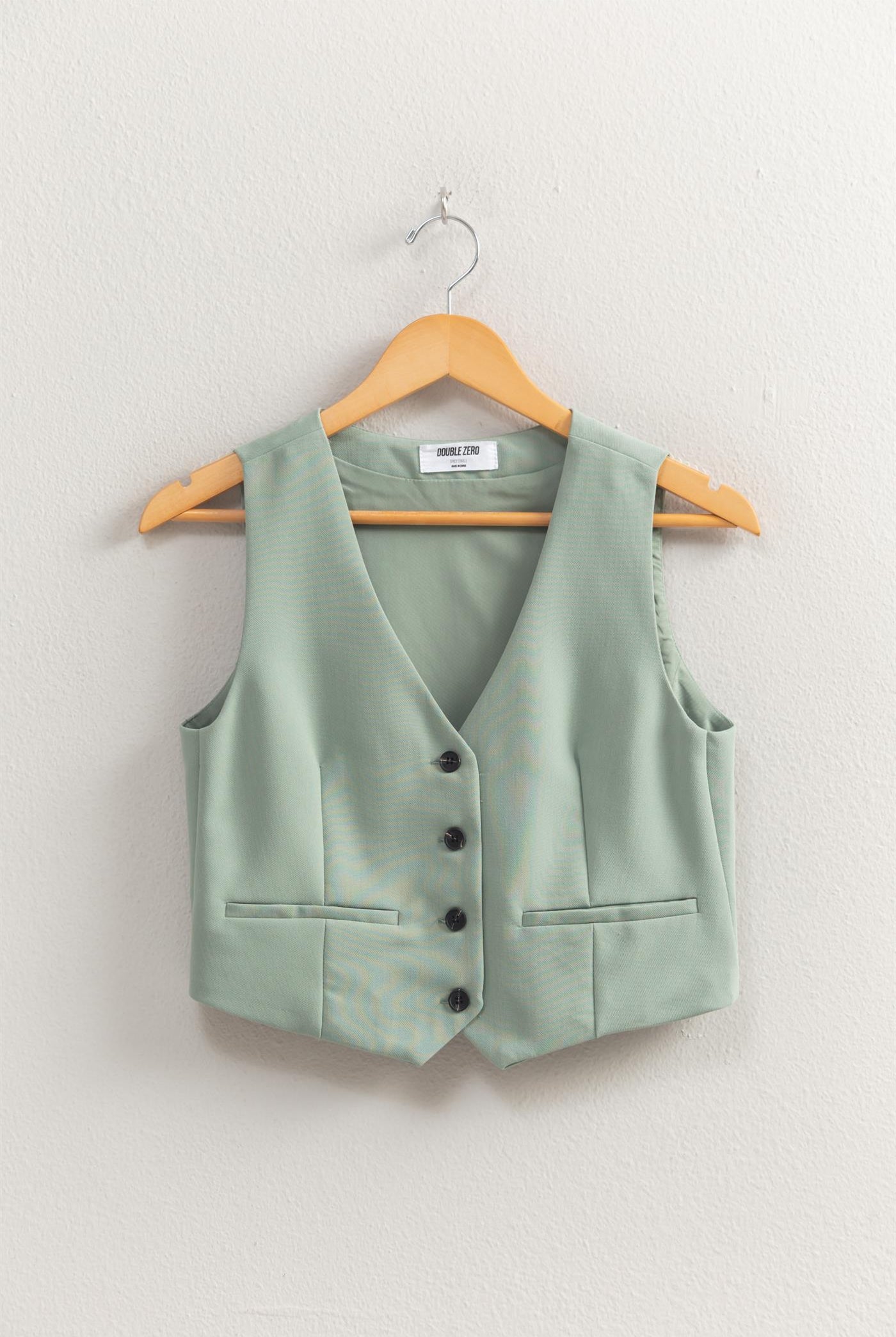 Wholesale Tailored Button-Down Vest Vests DZ25E126 SAGE GREEN DOUBLE ZERO