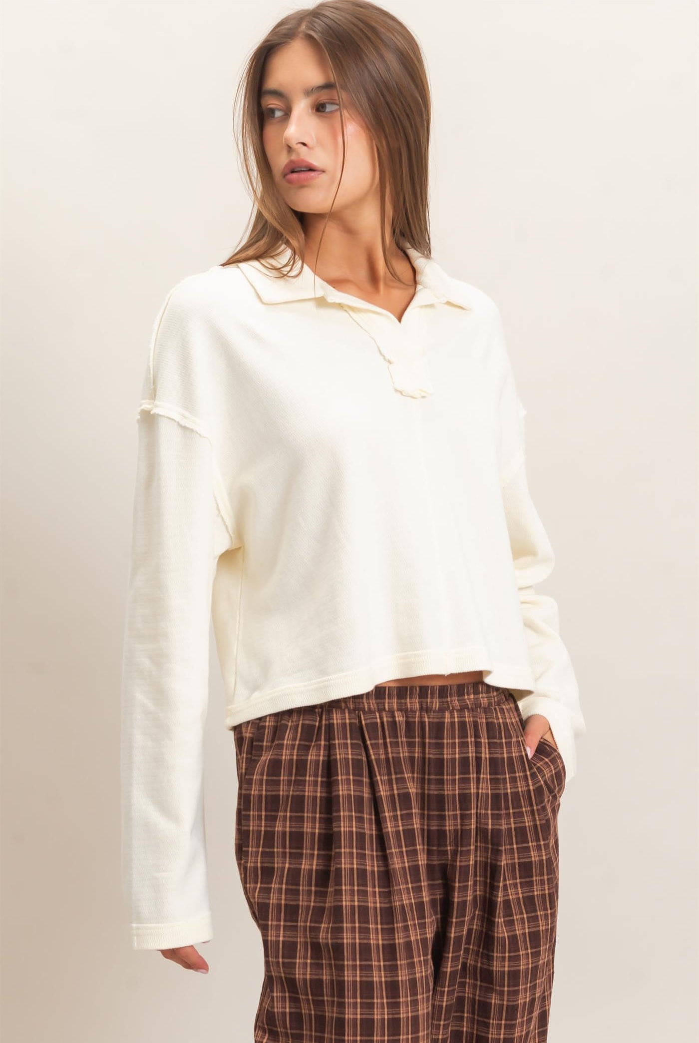Wholesale Mineral Wash Textured Collar Top Polos DZ26E814 CREAM DOUBLE ZERO