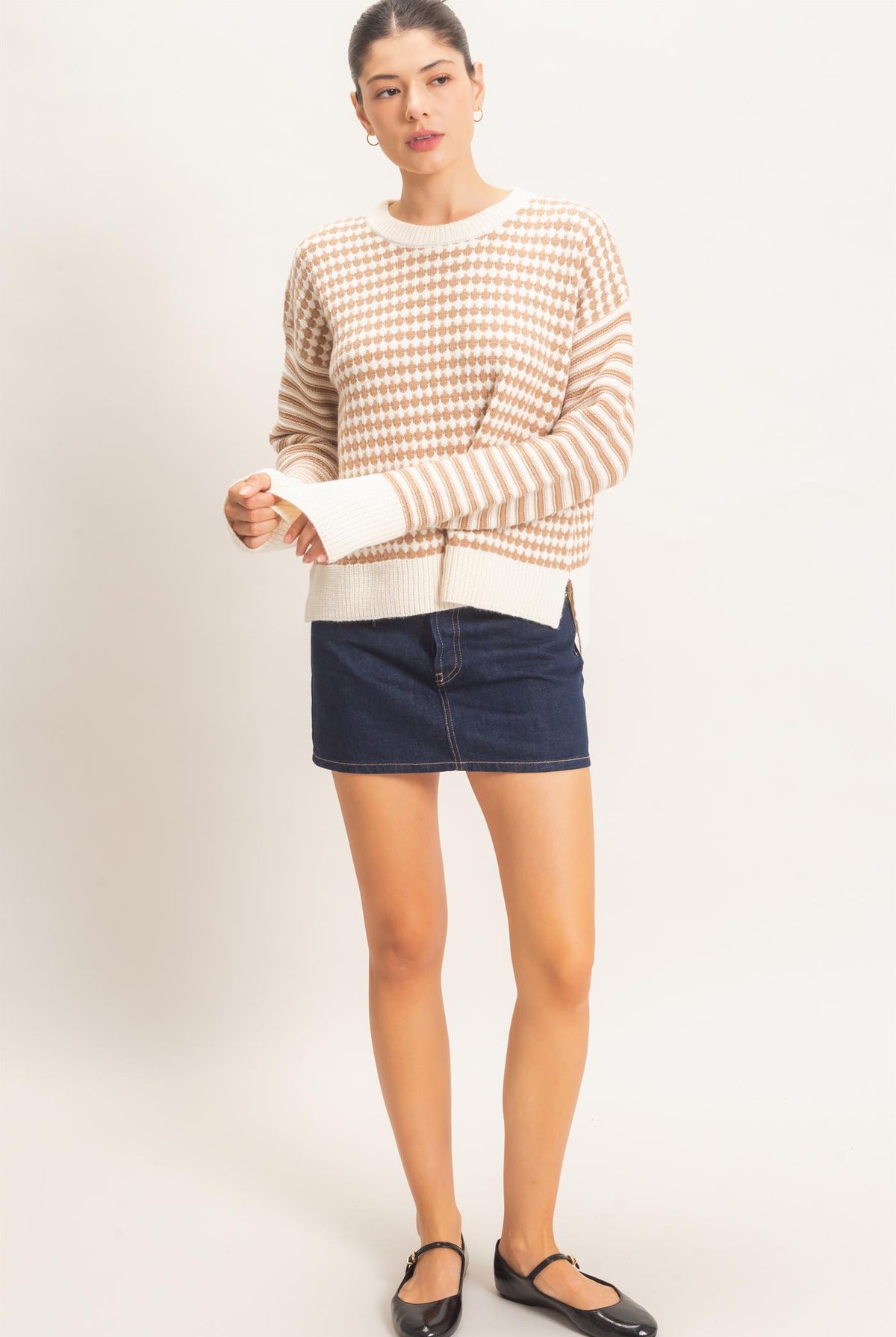 Wholesale Mixed Pattern Long Sleeve Sweater Sweaters HF26E821 TAUPE HYFVE