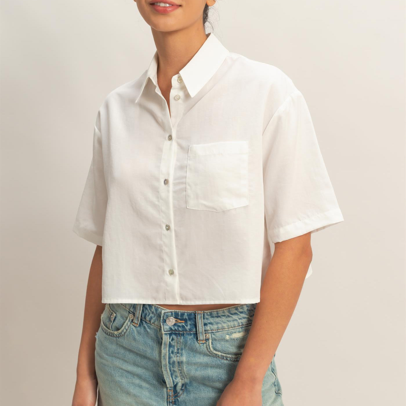 Wholesale Linen Blend Cropped Button-Up Shirt With Pocket Clothing Tops DZ26A583 WHITE DOUBLE ZERO