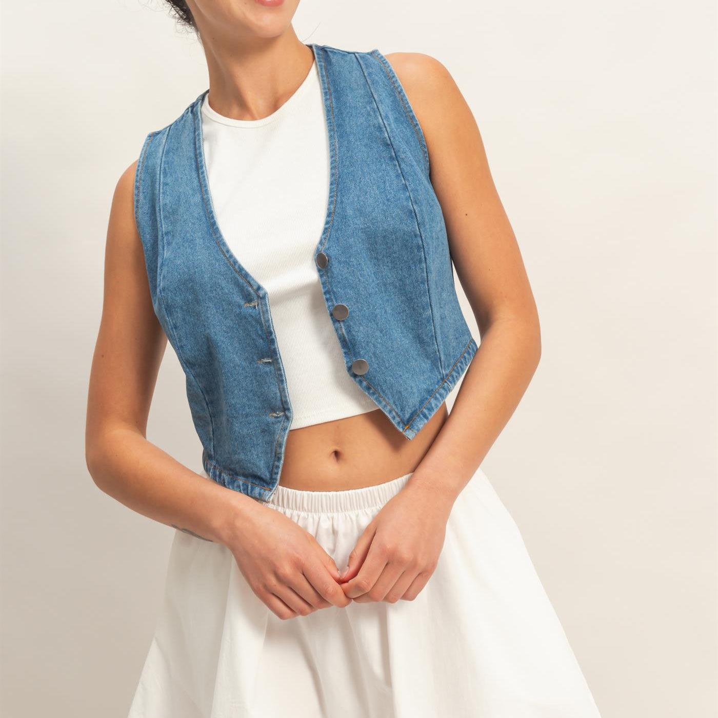 Wholesale V-Neck Sleeveless Denim Vest Clothing Tops DZ26C736 MEDIUM BLUE DOUBLE ZERO