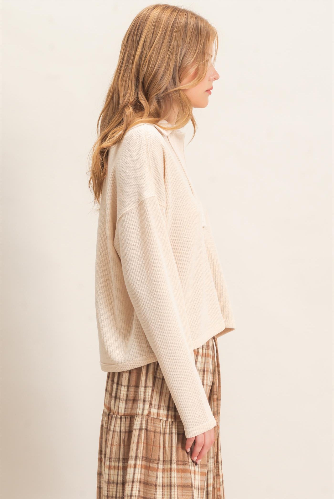 Wholesale Ribbed Collared Pullover Top Clothing Tops HF26E472 CREAM HYFVE