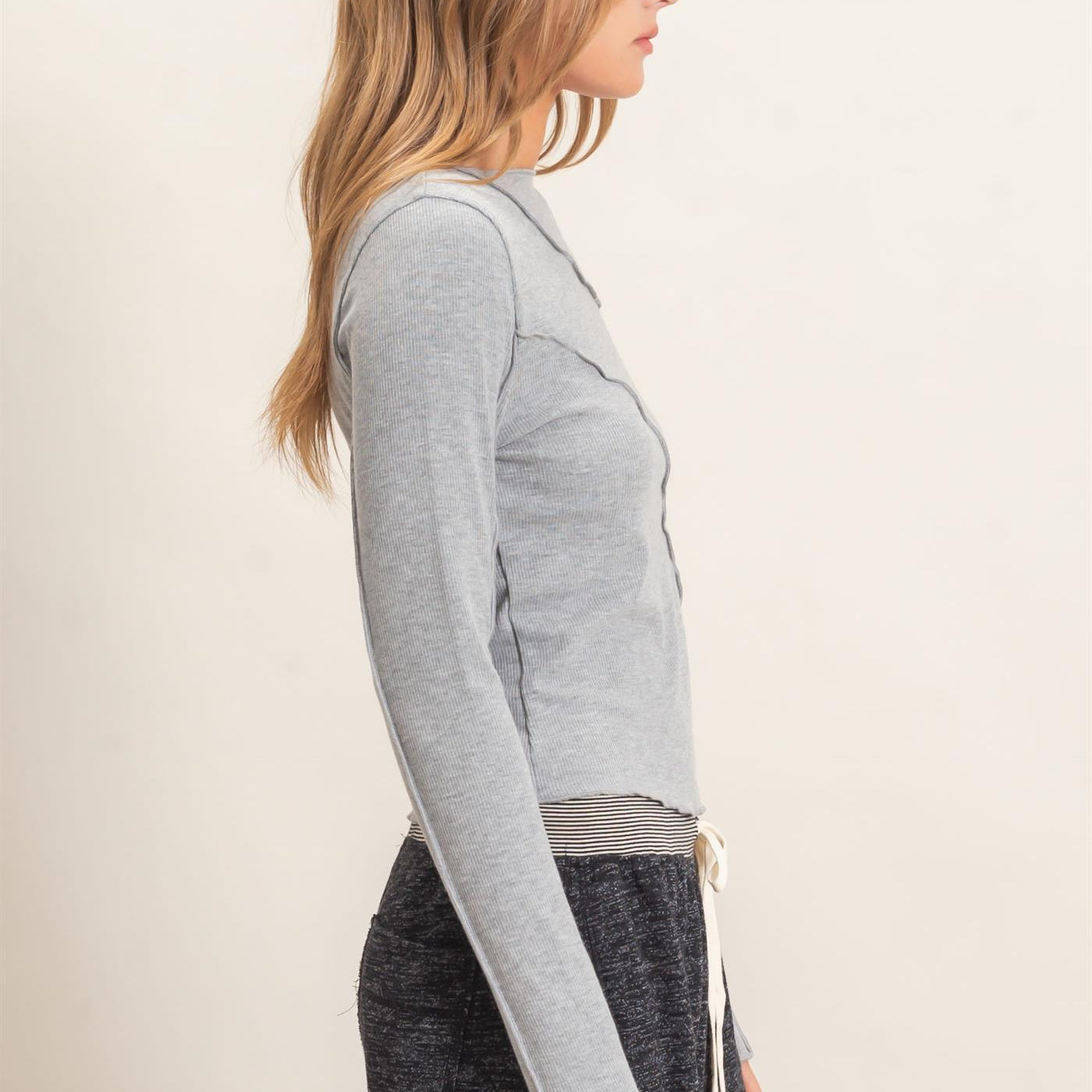 Wholesale Ruffled Ribbed Long Sleeve Top Clothing Tops HF26F085 HEATHER GRAY HYFVE