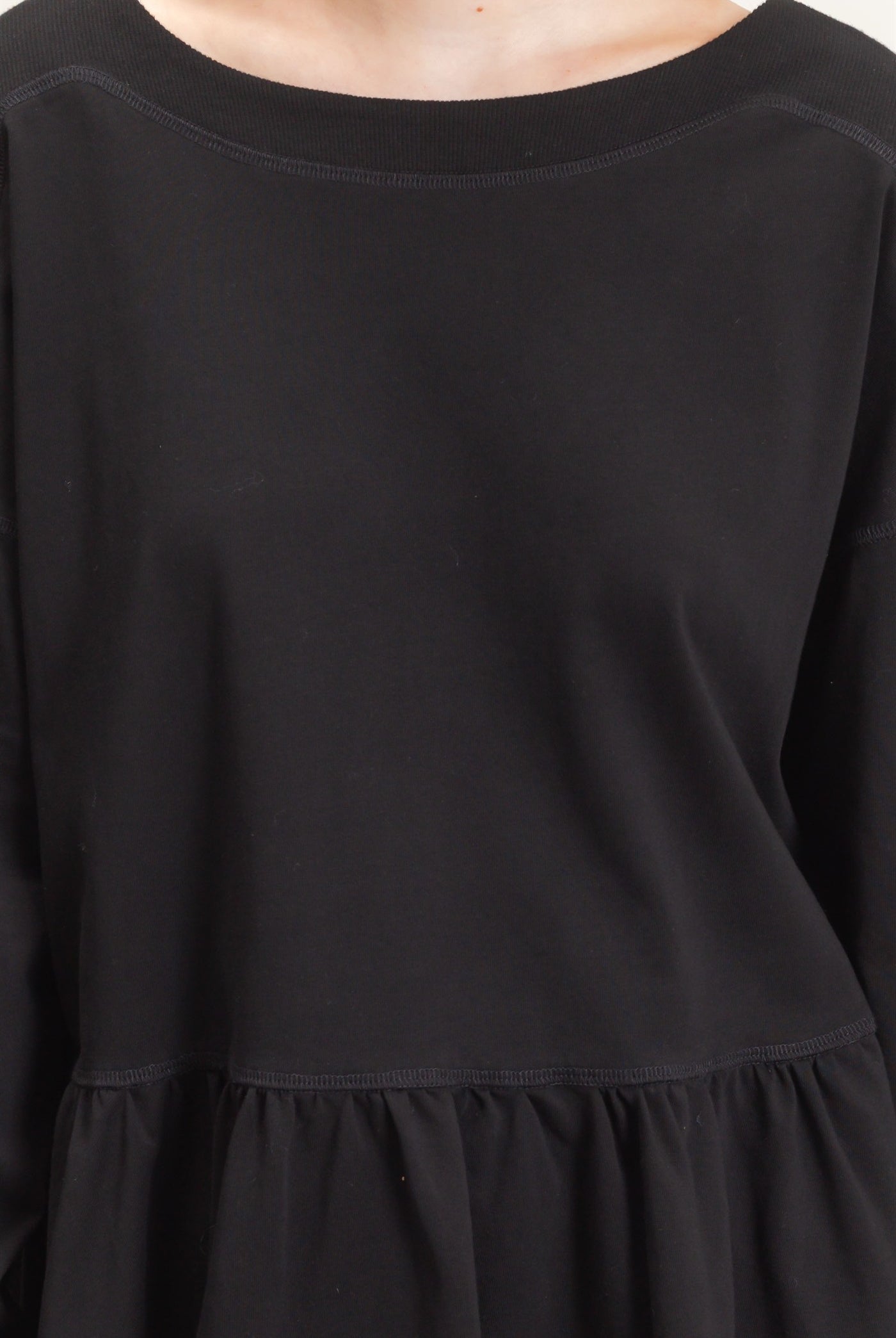 Wholesale Ruffled Hem Long Sleeve Top Clothing Tops HF26E065 BLACK HYFVE
