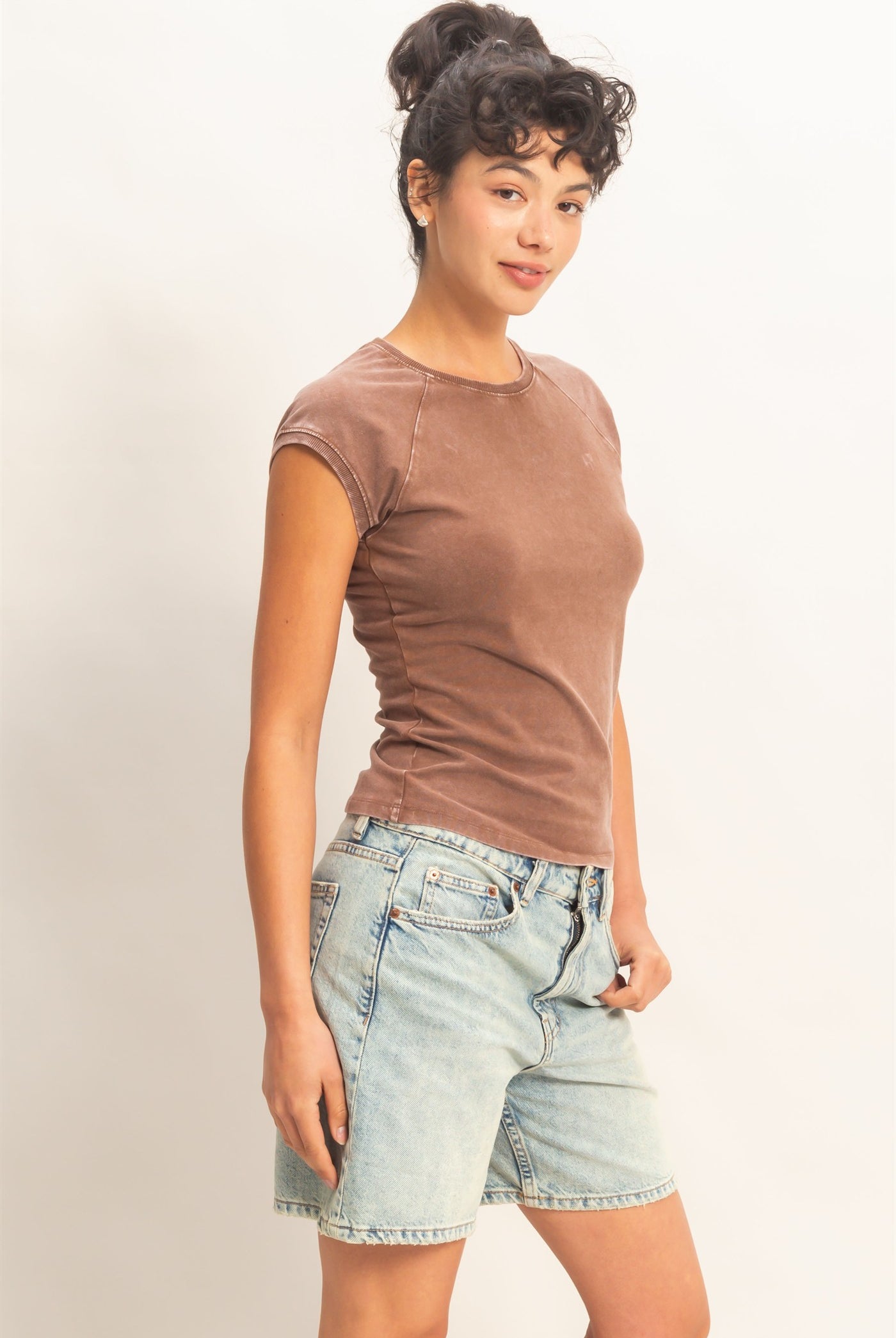 Wholesale Mineral Wash Raglan Short Sleeve Top T-Shirts DZ26A741 CHOCOLATE DOUBLE ZERO