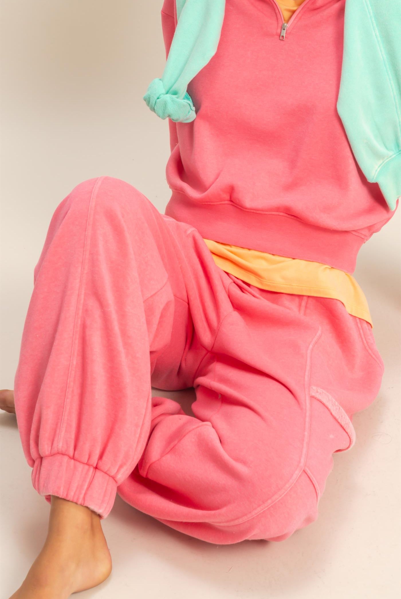 Wholesale Ruffle Waist Burnout Jogger Pants Joggers DZ26A685 TAFFY PINK DOUBLE ZERO