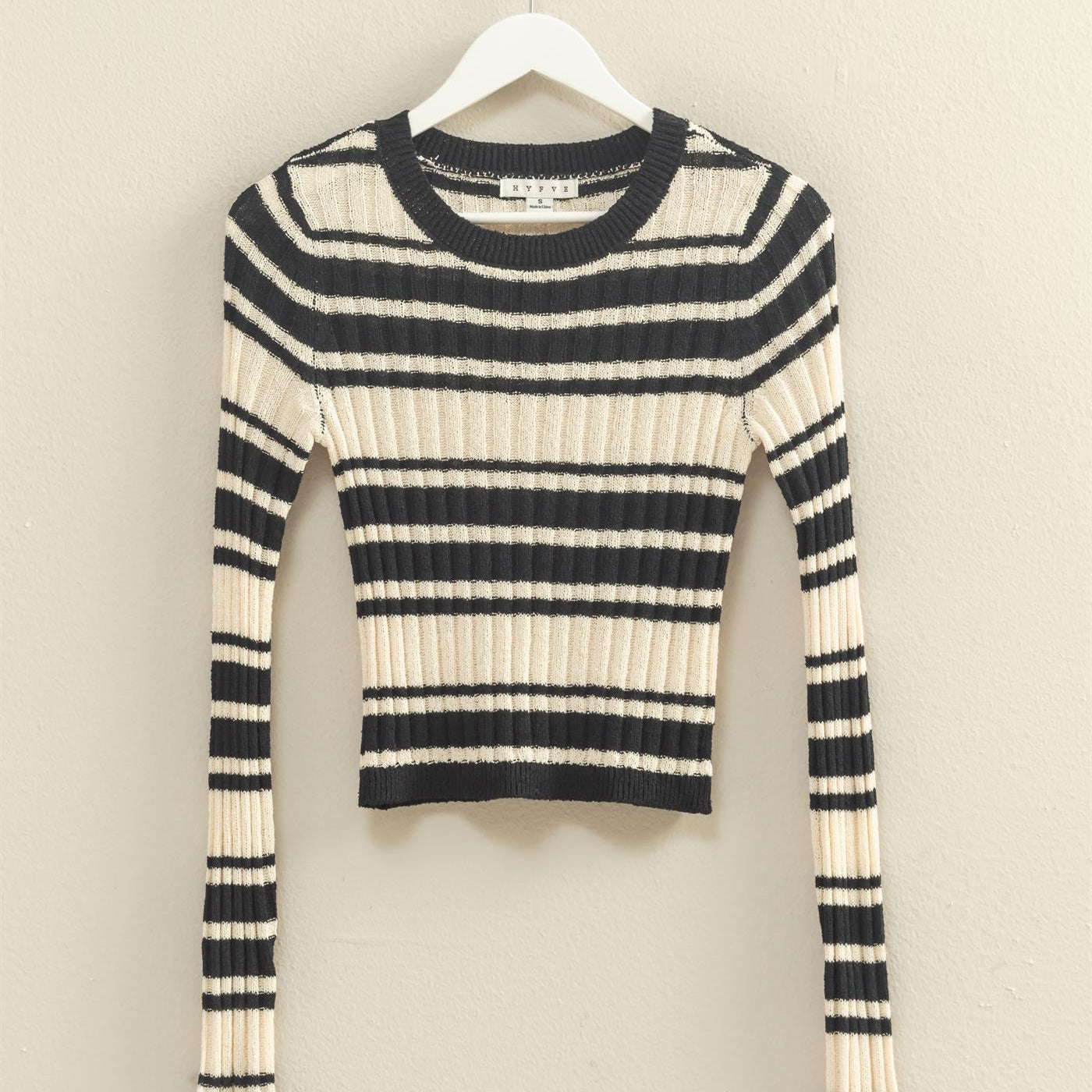 Wholesale Horizontal Striped Crew Neck Sweater Clothing Tops HF25E811 BLACK HYFVE