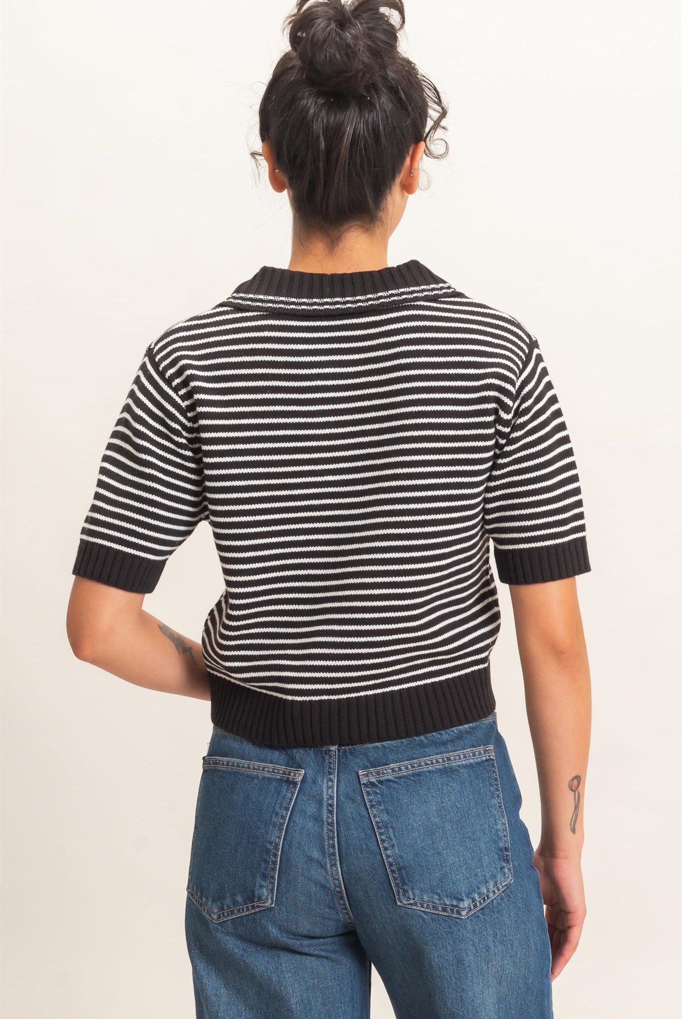 Wholesale Striped Short Sleeve Collar Knit Top Clothing Tops DZ26E261 BLACK DOUBLE ZERO