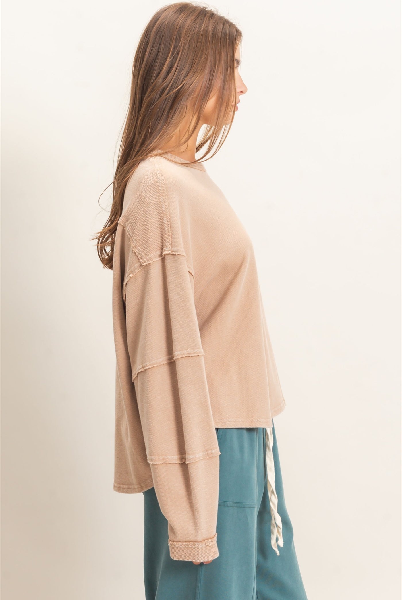 Wholesale Mineral Wash Overzised Raw Edge Crew Neck Top Clothing Tops DZ26E449 DARK TAUPE DOUBLE ZERO