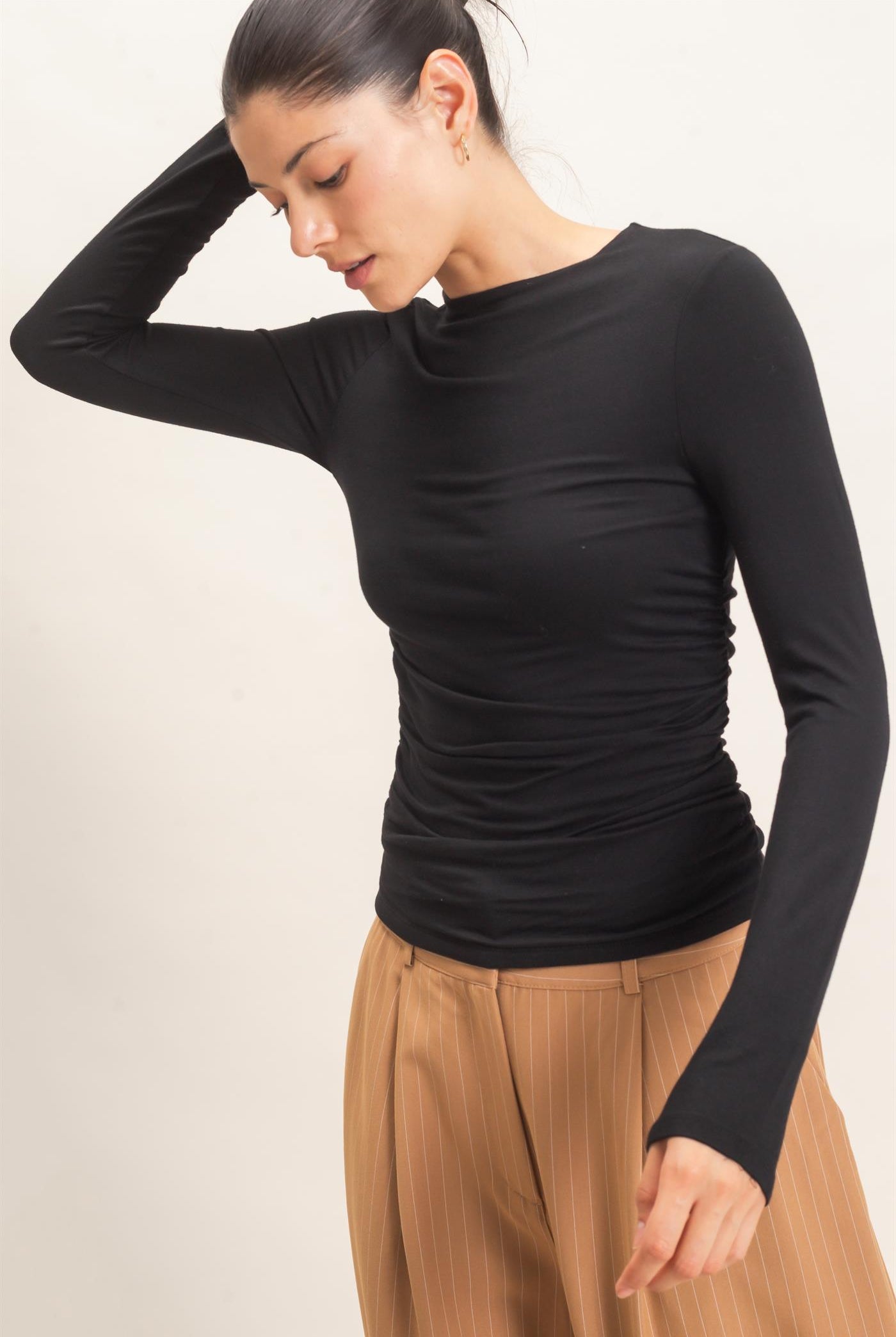 Wholesale Ruched Long Sleeve Top Clothing Tops HF26E776 BLACK HYFVE