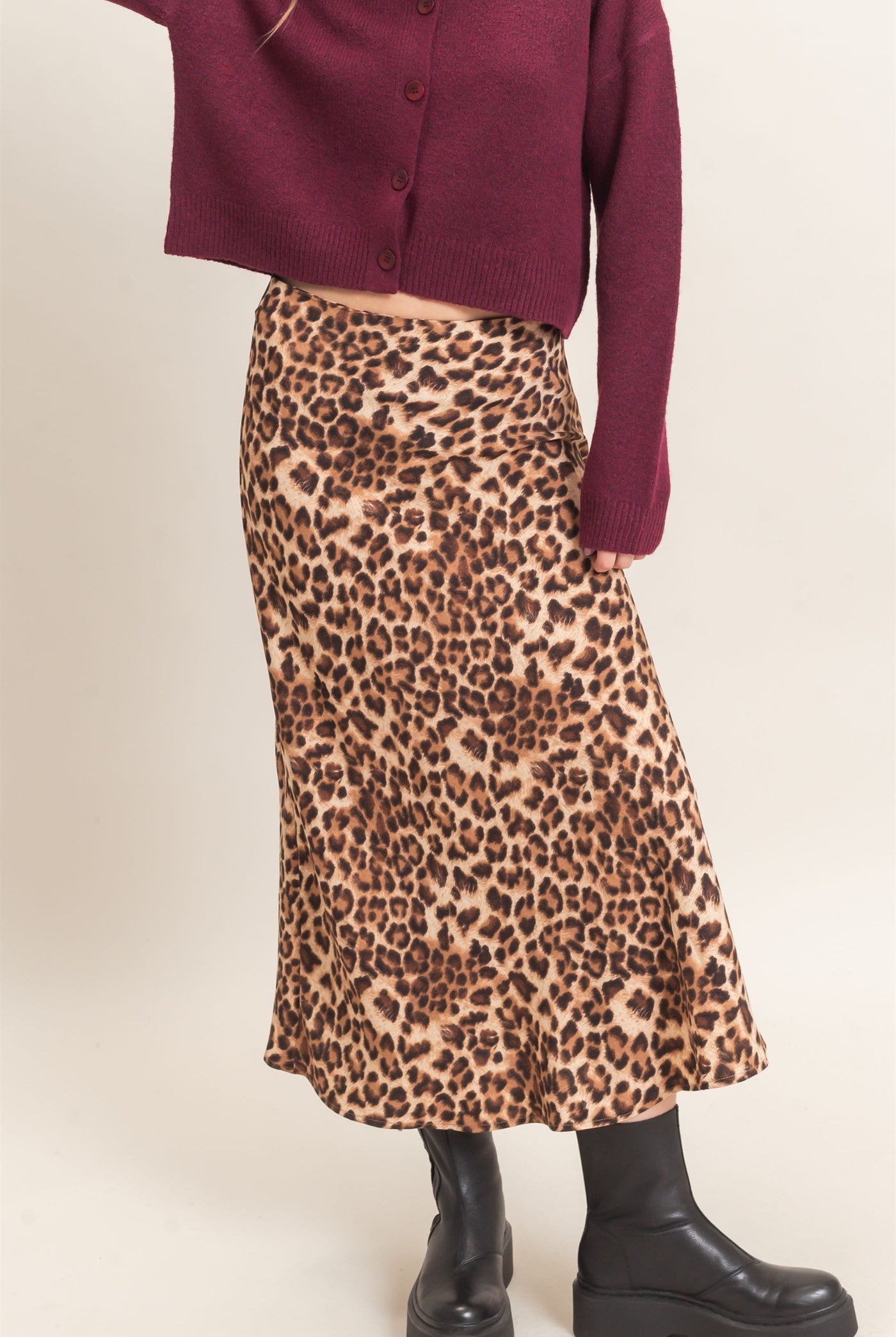 Wholesale Leopard Print Midi Skirt Skirts HF26F159 BROWN DOUBLE ZERO