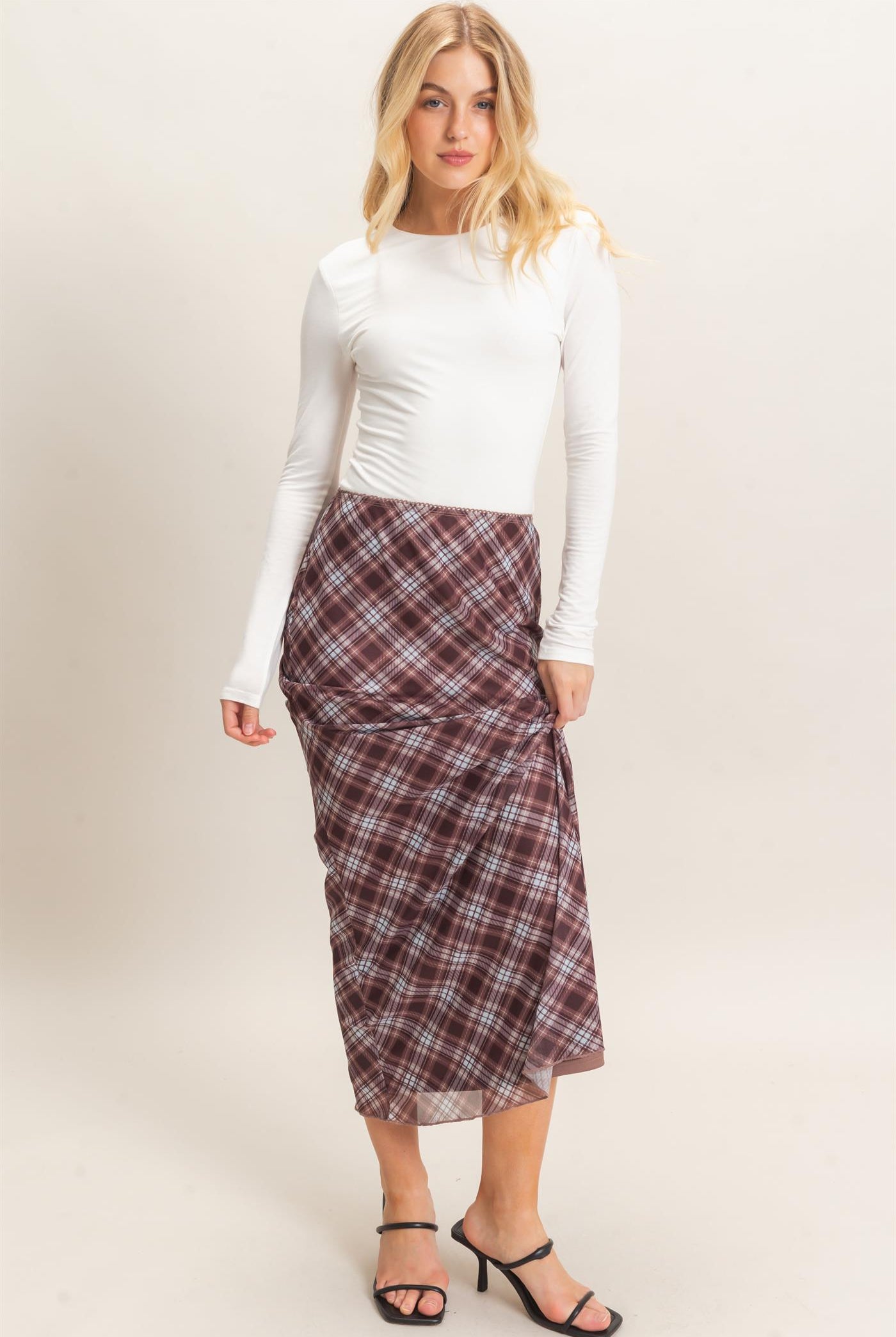 Wholesale Printed Mesh Maxi Skirt Skirts HF26F214 BROWN/PLAID HYFVE