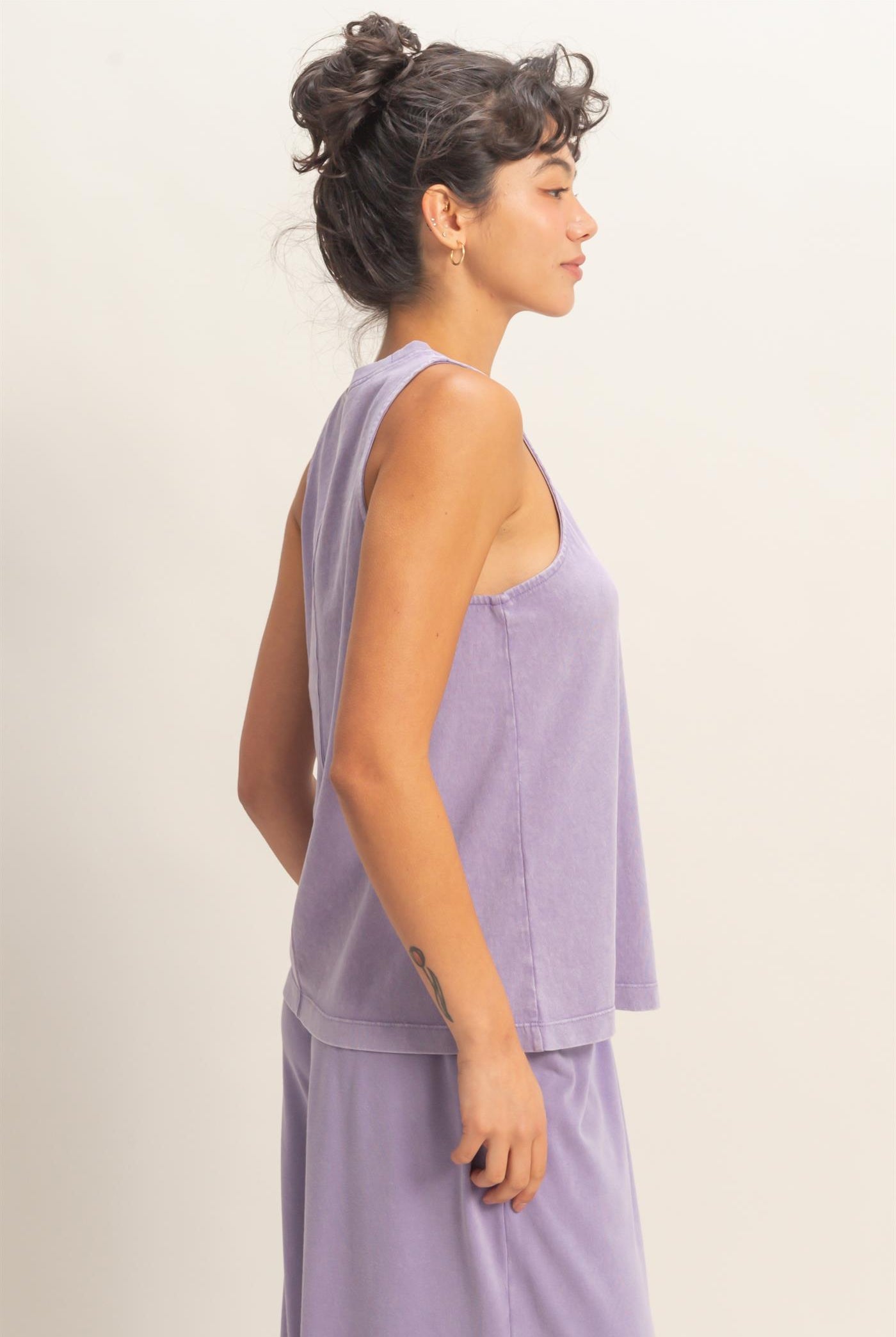 Wholesale Mineral Washed Sleeveless Top Clothing Tops DZ26A739 DUSTY PURPLE DOUBLE ZERO