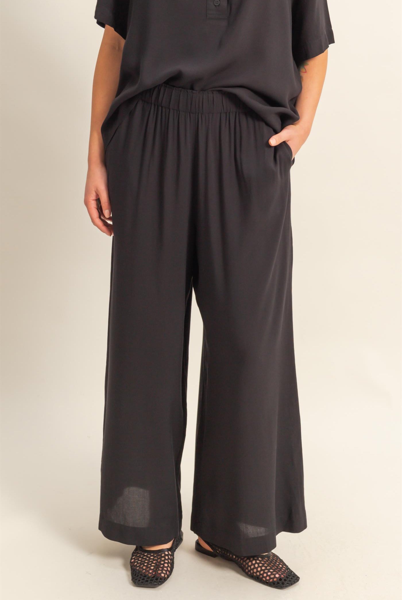 Wholesale High Waist Woven Wide Leg Pants Pants DZ25C192 BLACK DOUBLE ZERO