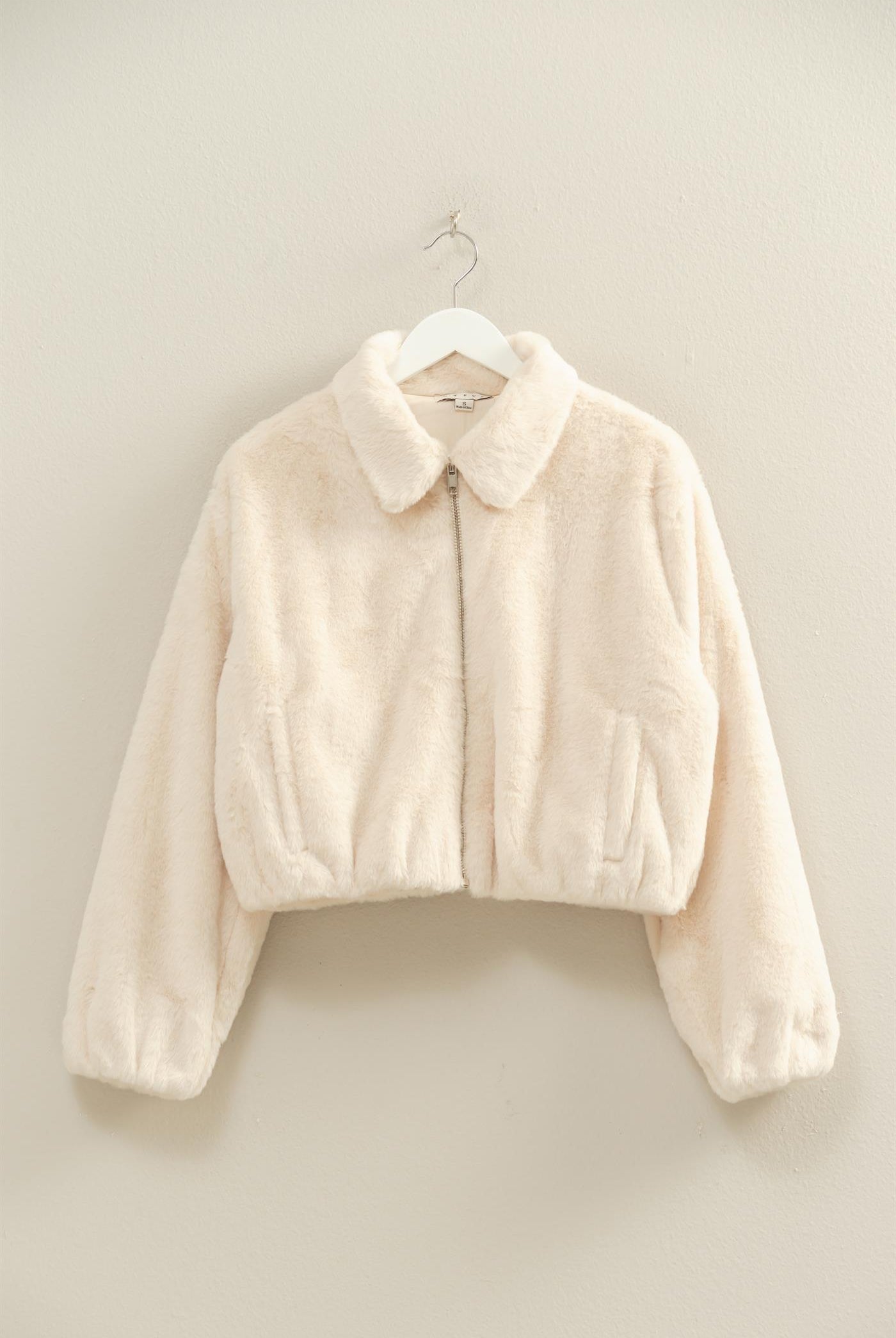 Wholesale Faux Fur Zip Up Jacket With Plush Collar Coats & Jackets HF25E940 CREAM HYFVE