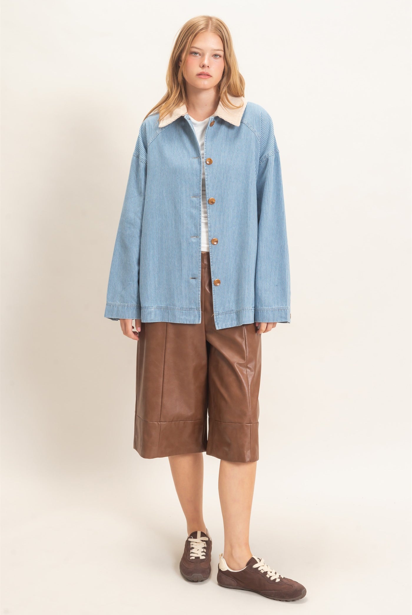 Wholesale Pinstripe Denim Jacket Coats & Jackets HF26C006 LIGHT DENIM HYFVE