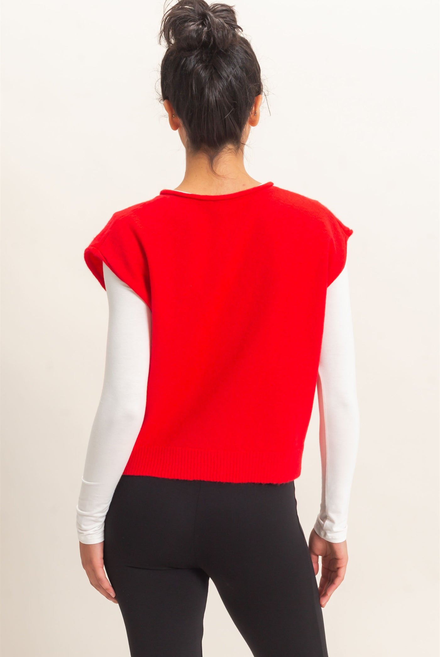 Wholesale Rolled Edge Button Front Sweater Vest Sweaters DZ26E239 RED DOUBLE ZERO