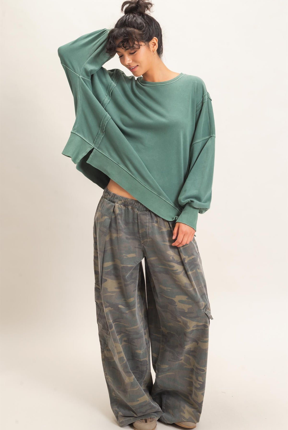 Wholesale Pigment Dye Oversized Raw Edge Sweatshirt Sweatshirts DZ26C737 DARK GREEN DOUBLE ZERO