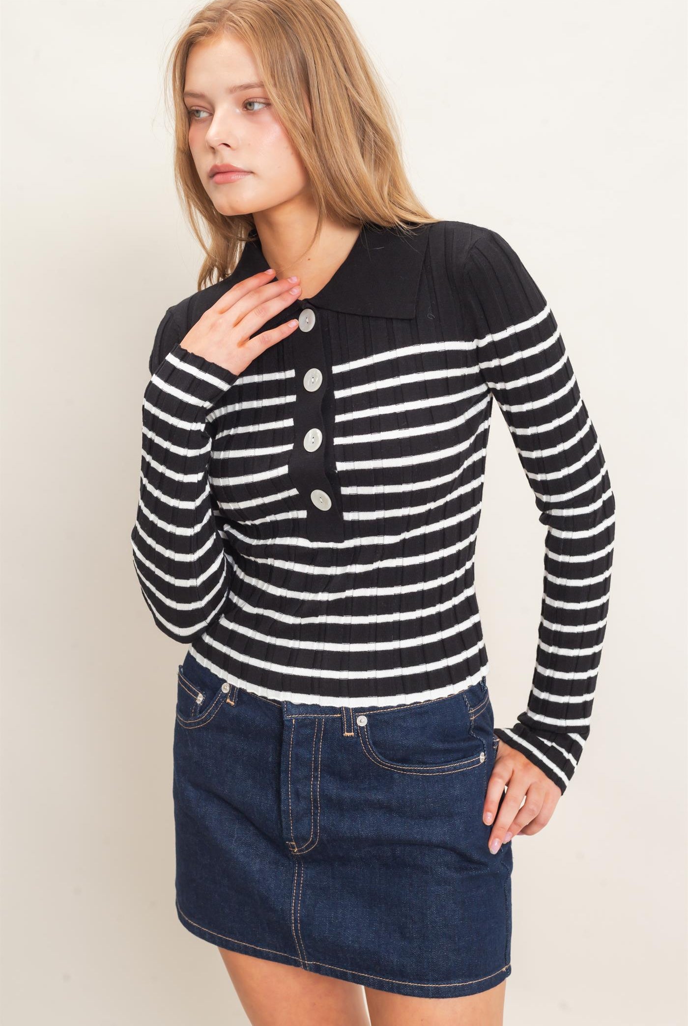 Wholesale Ribbed Collared Sweater Sweaters HF26E534 BLACK HYFVE
