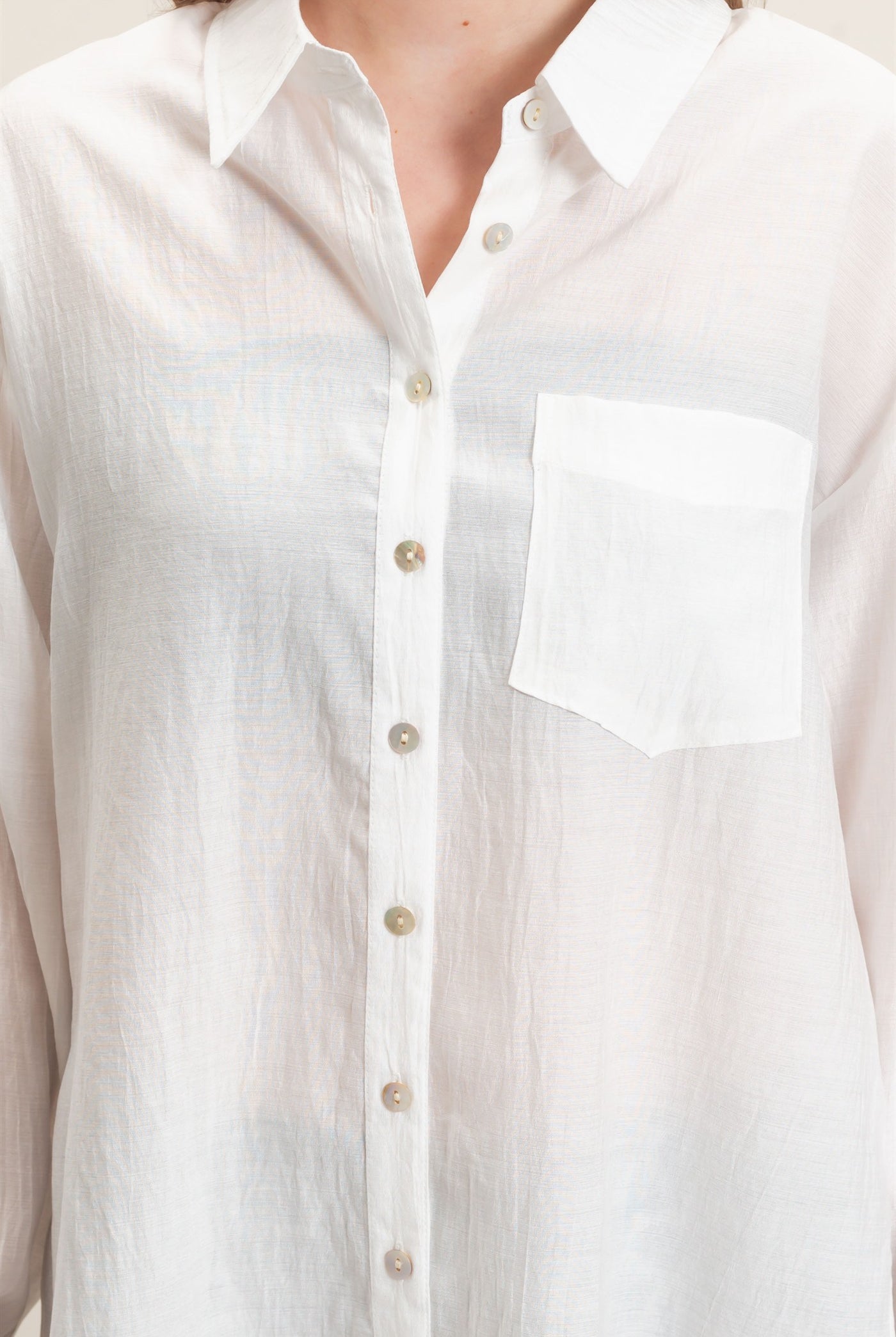 Wholesale Crinkled Button-Up Shirt Clothing Tops HF26E691 OFF WHITE HYFVE