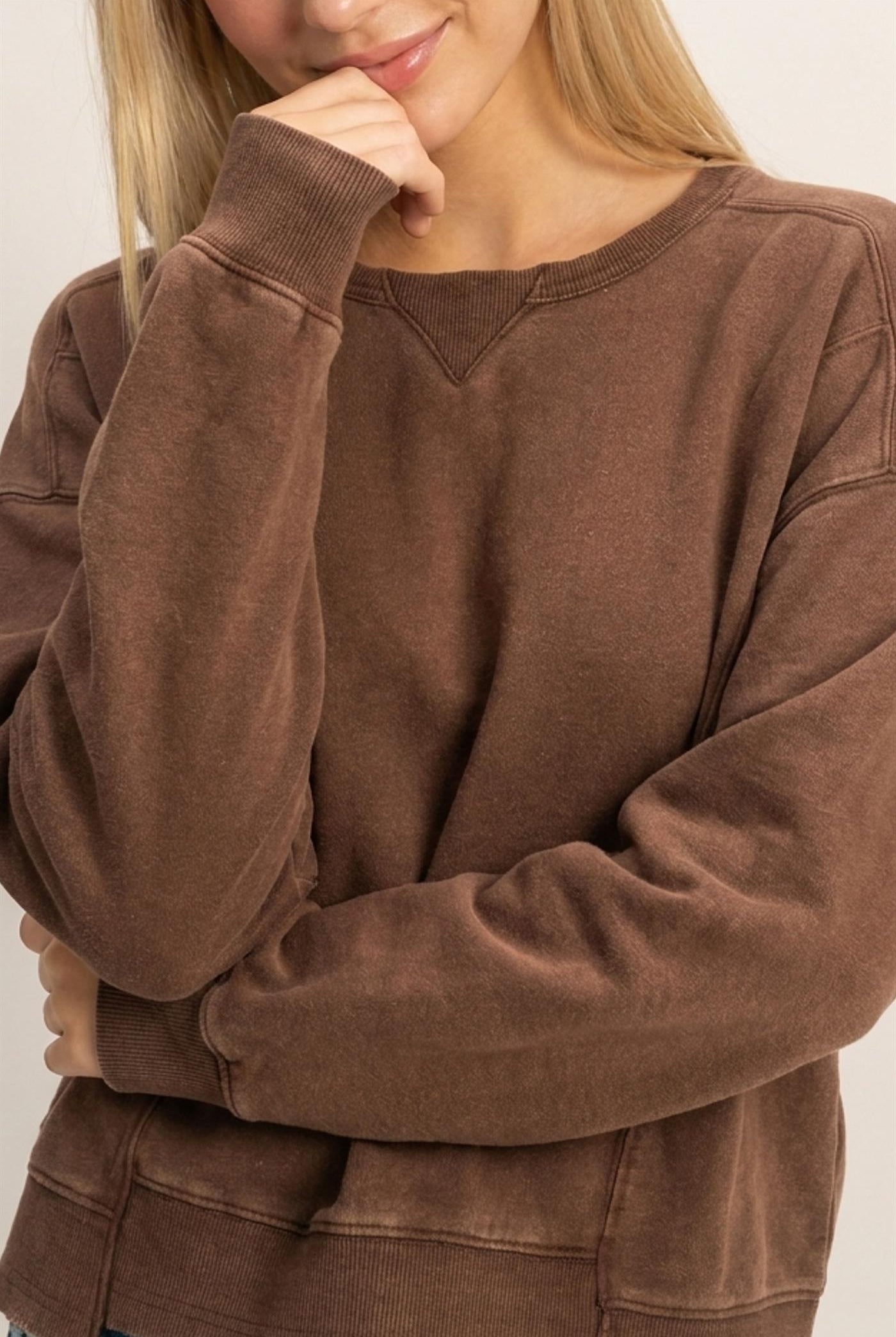 Wholesale Acid Wash Seam Detail Crew Neck Sweatshirt Sweatshirts DZ26E260 DARK BROWN DOUBLE ZERO