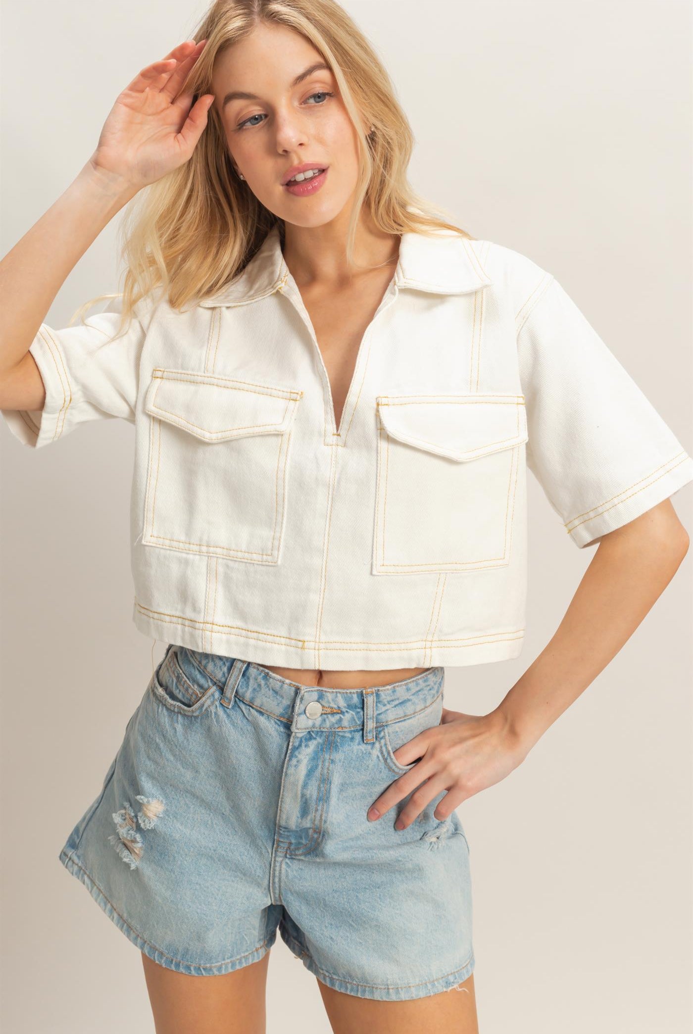 Wholesale Denim V-Neck Cropped Top Clothing Tops HF26C295 WHITE HYFVE