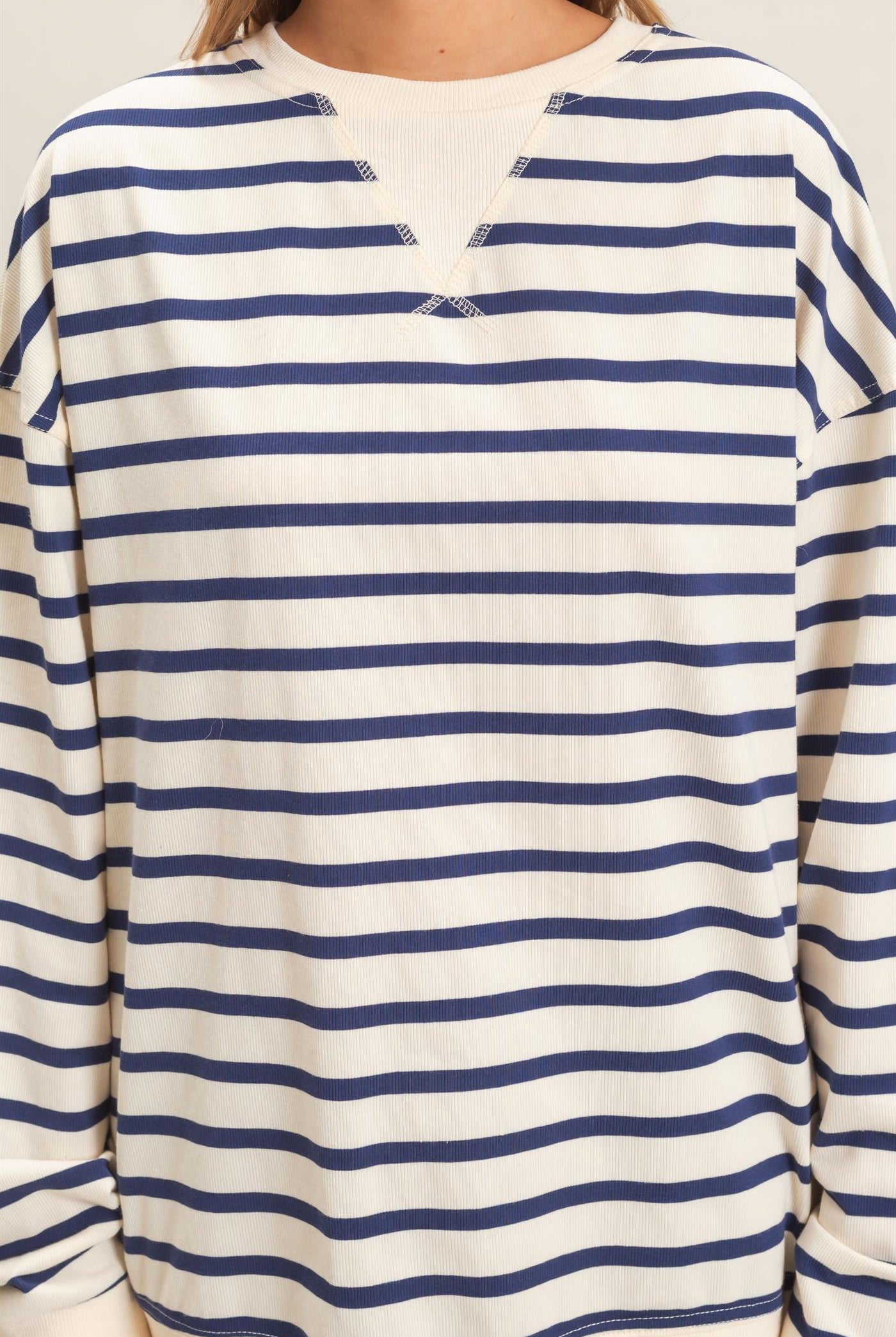 Wholesale Striped Long Sleeve Pullover Sweatshirts HF26F077 NAVY/CREAM HYFVE