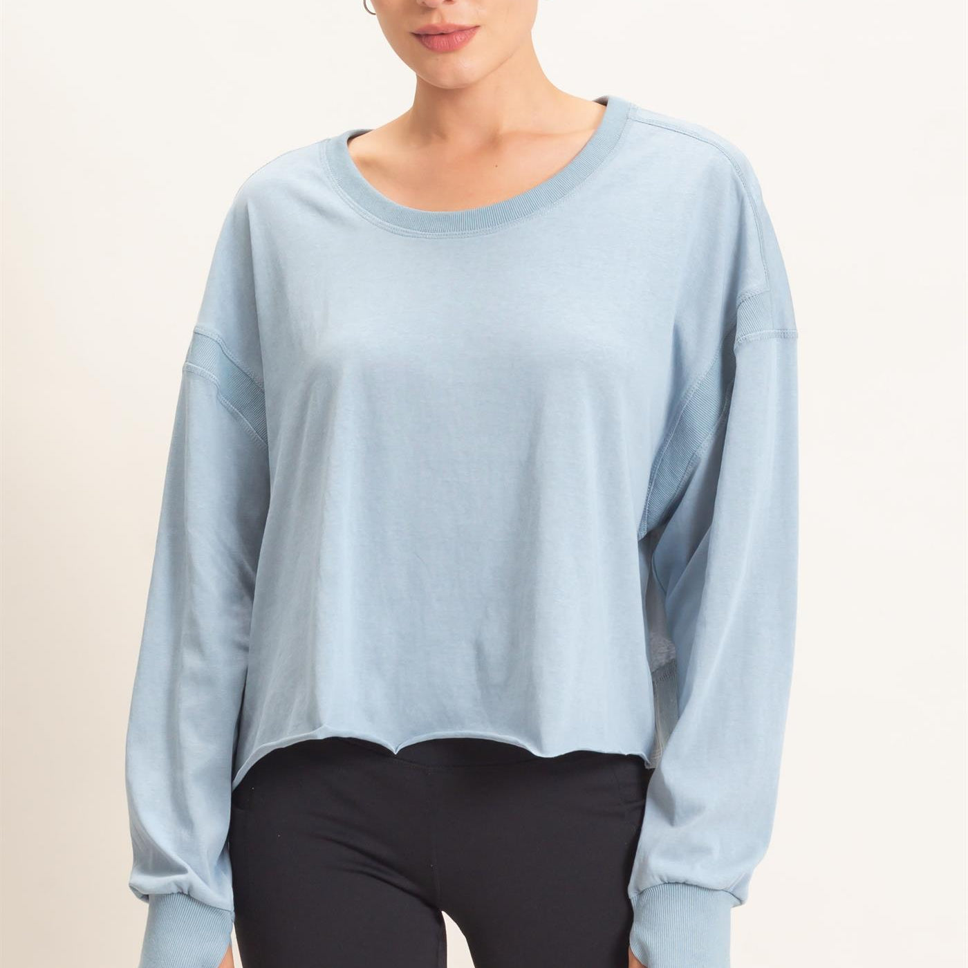 Wholesale Crew Neck Top Clothing Tops HF26C808 LIGHT BLUE HYFVE