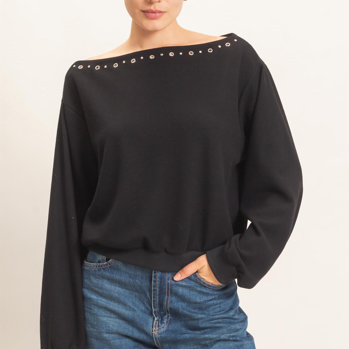 Wholesale Studded Crew Neck Sweatshirt Sweatshirts HF26E545 BLACK HYFVE