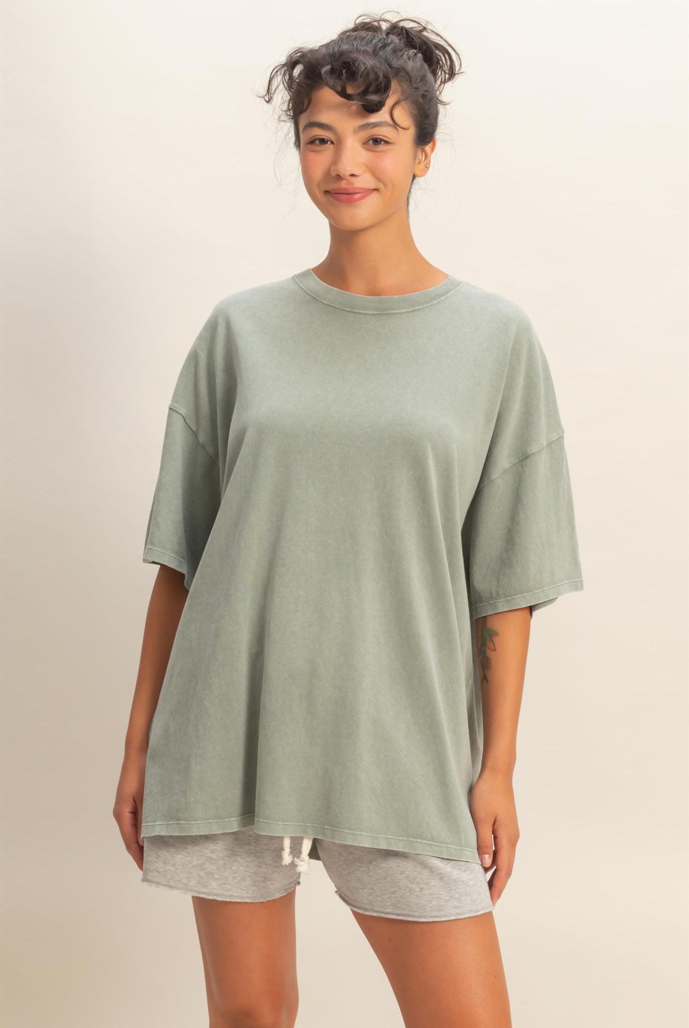 Wholesale Oversized Mineral Wash T-Shirt T-Shirts DZ26A031 SAGE GREEN DOUBLE ZERO