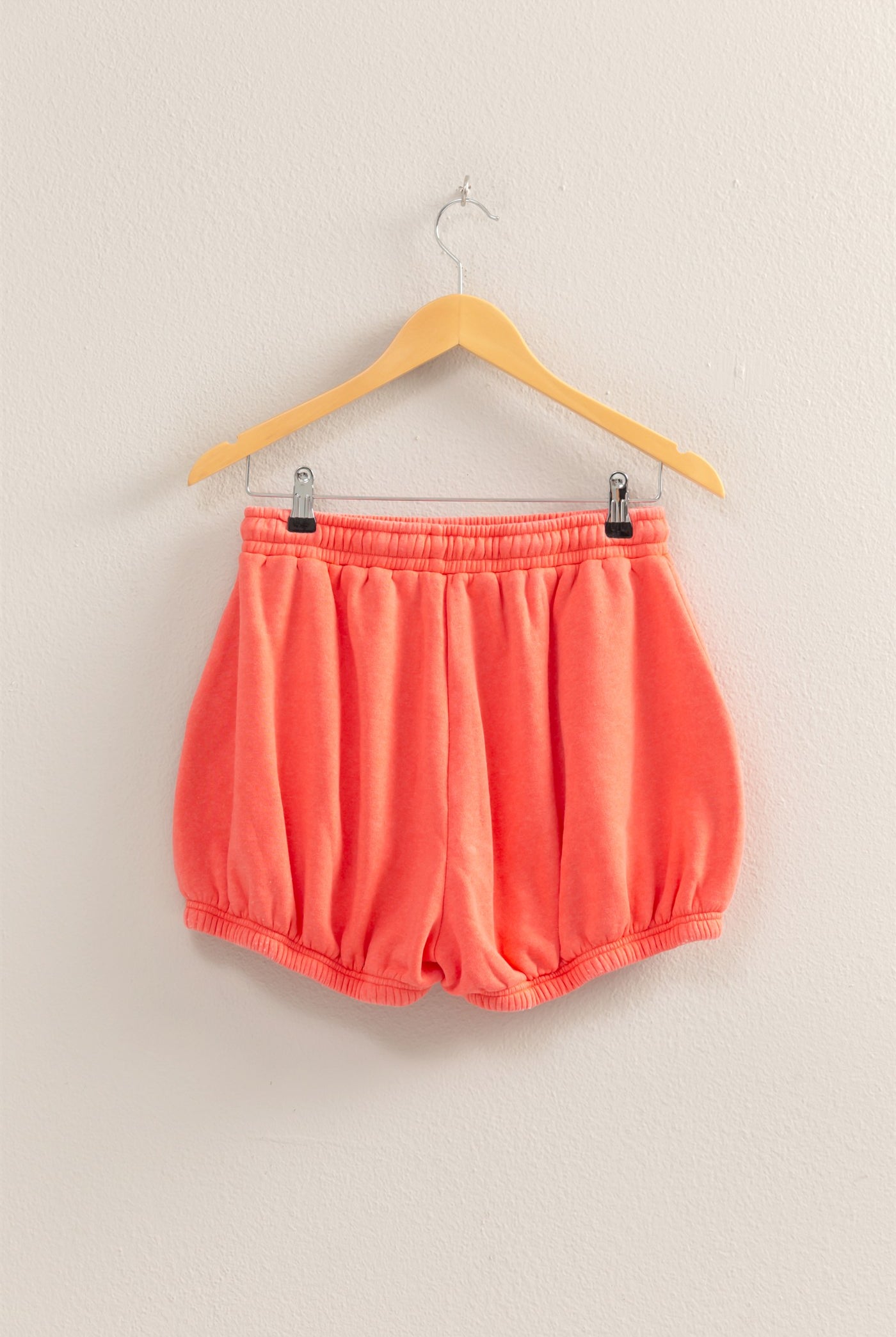 Wholesale Drawstring Waist Bubbled Hem Shorts Shorts DZ25A702 CORAL DOUBLE ZERO