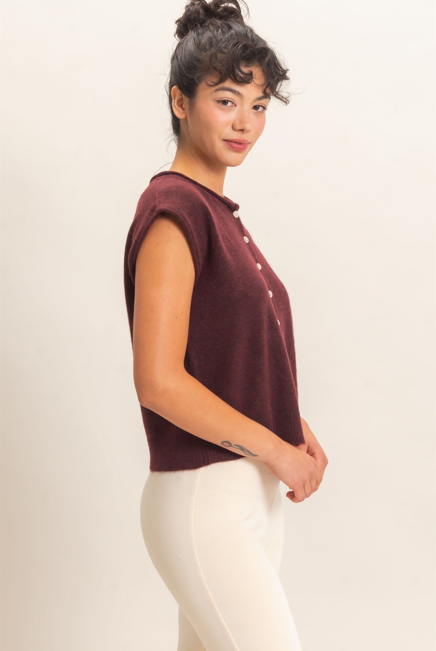 Wholesale Rolled Edge Button Front Sweater Vest Sweaters DZ26E239 DARK CHERRY DOUBLE ZERO