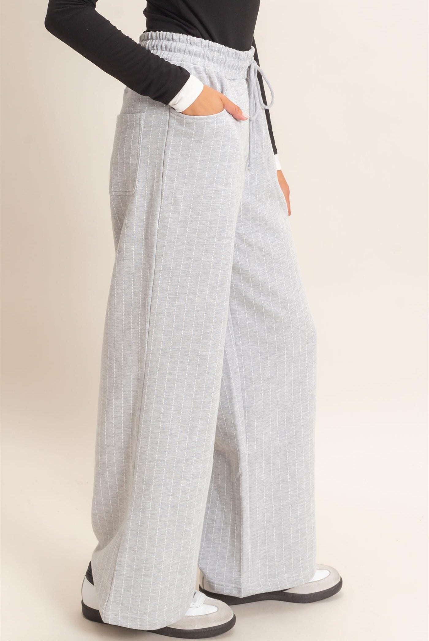 Wholesale Pinstripe Elastic Waist Sweatpants Pants DZ26A813 HEATHER GRAY DOUBLE ZERO