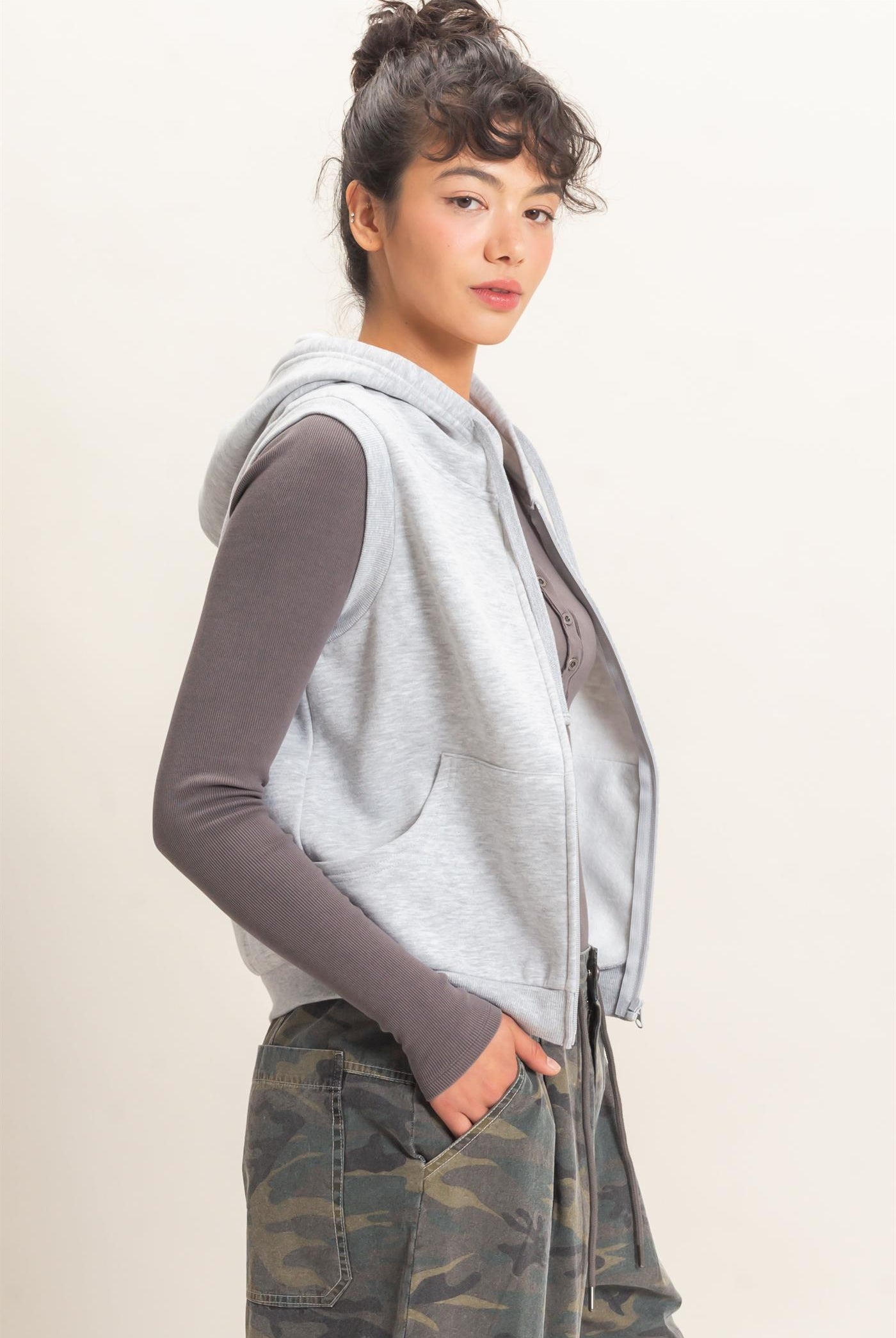 Wholesale Sleeveless Zip Up Hoodie Hoodies DZ26E330 HEATHER GRAY DOUBLE ZERO