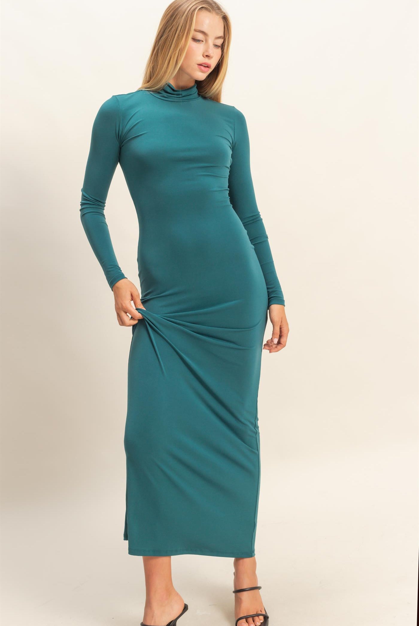 Wholesale Turtleneck Long Sleeve Maxi Dress Dresses DZ25F129 DEEP GREEN DOUBLE ZERO