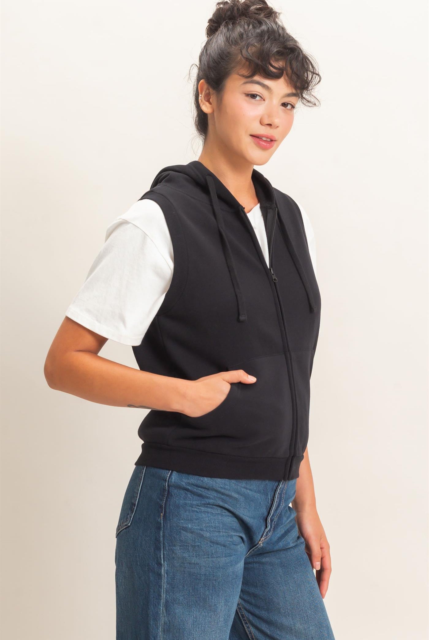 Wholesale Sleeveless Zip Up Hoodie Hoodies DZ26E330 BLACK DOUBLE ZERO