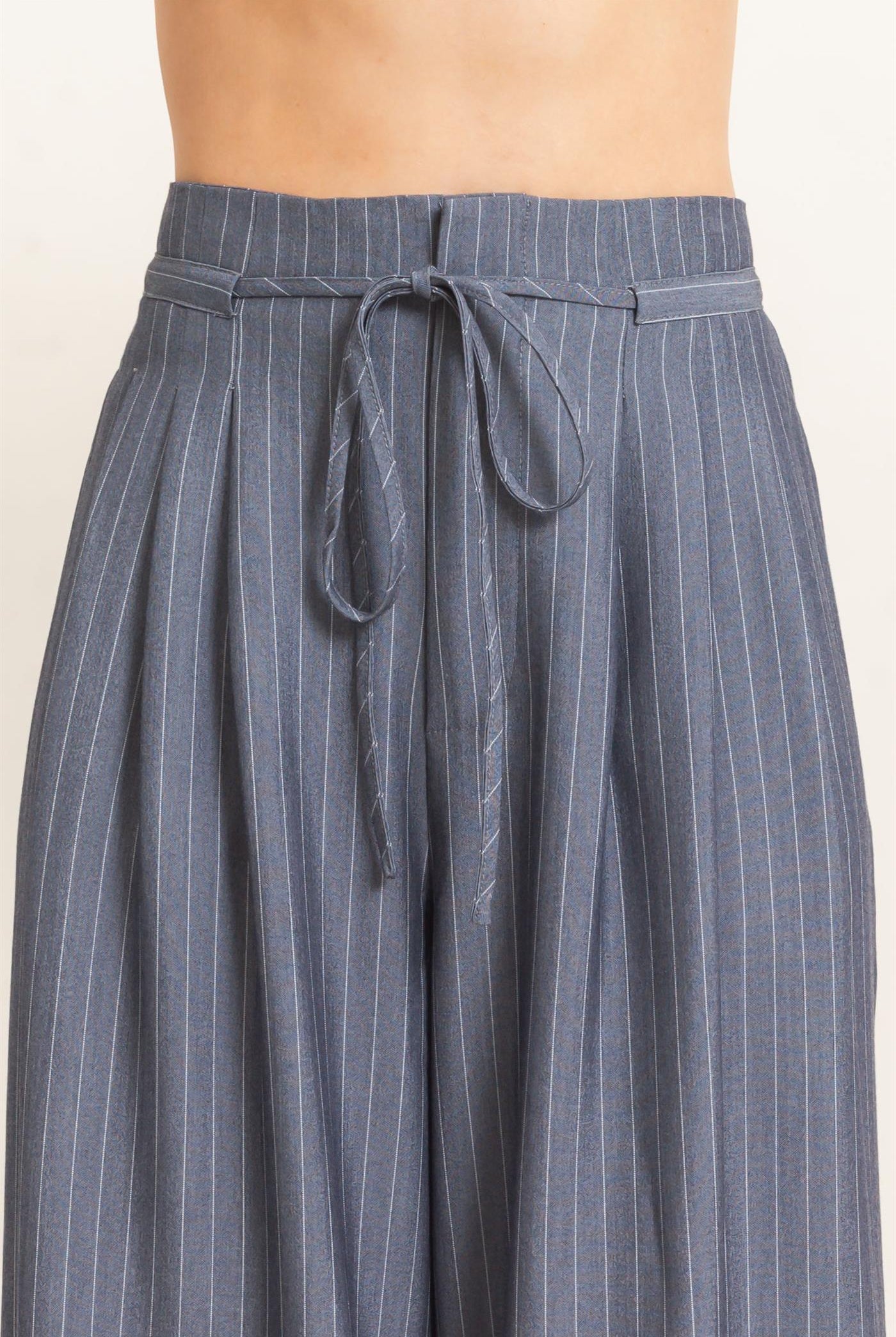 Wholesale Pleated Wide-Leg Pants Pants HF26A776 LIGHT NAVY HYFVE