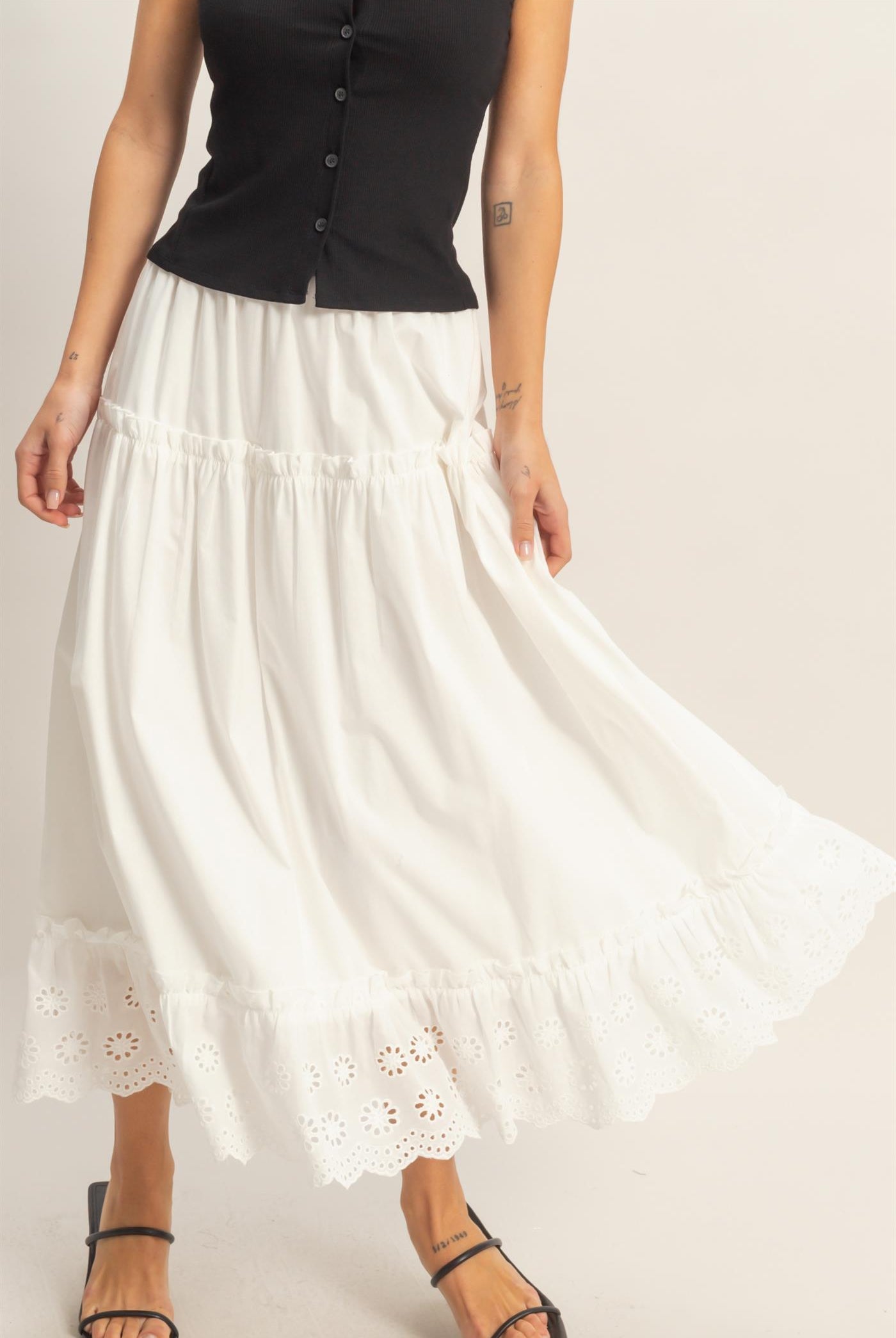 Wholesale Tiered Eyelet Maxi Skirt Skirts HF26C313 WHITE HYFVE