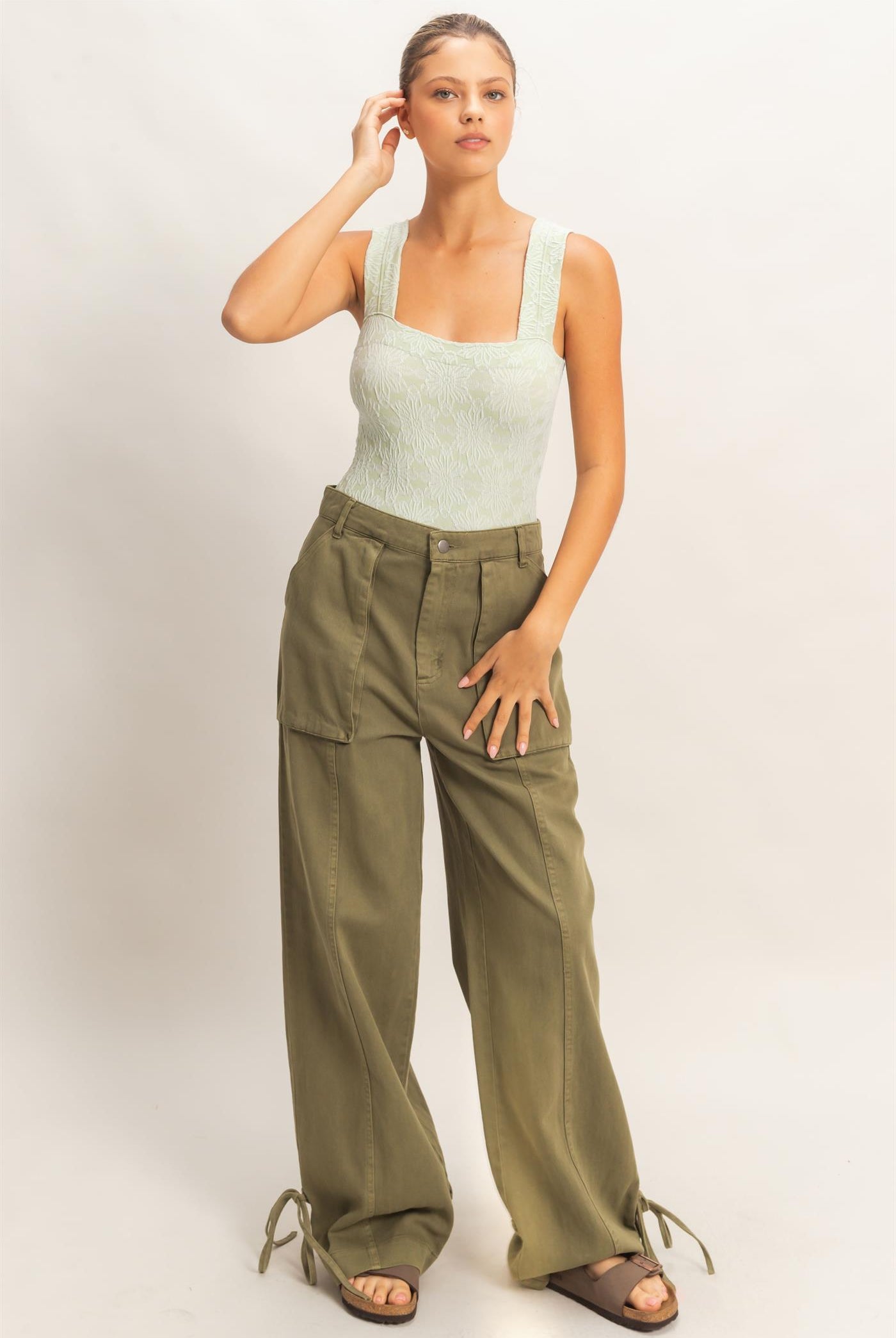 Wholesale High Rise Cargo Pants With Ankle Ties Pants DZ24C156 MOSS DOUBLE ZERO