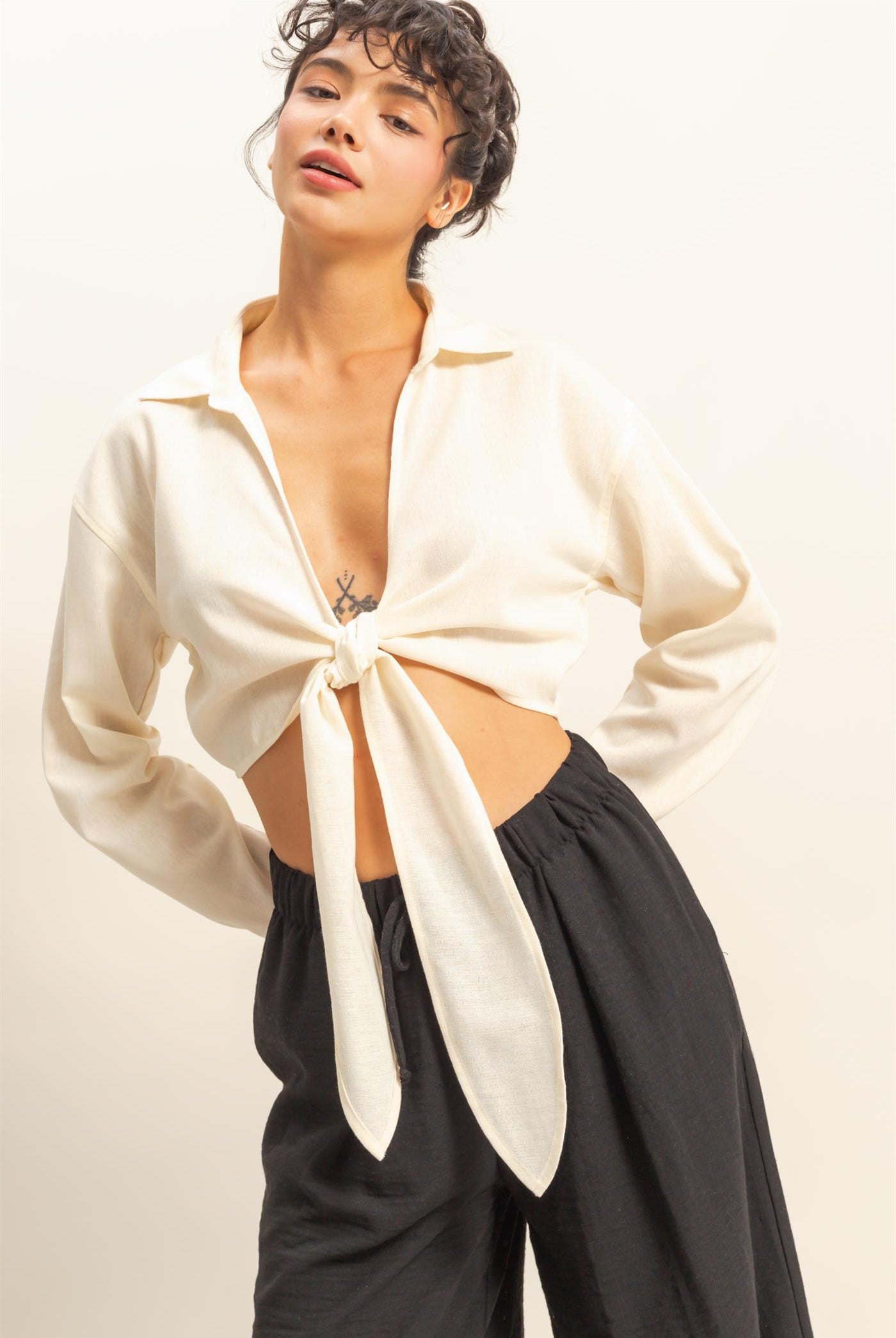 Wholesale Sand Washed Tie Front Crop Top Blouses DZ24C963 WHITE DOUBLE ZERO
