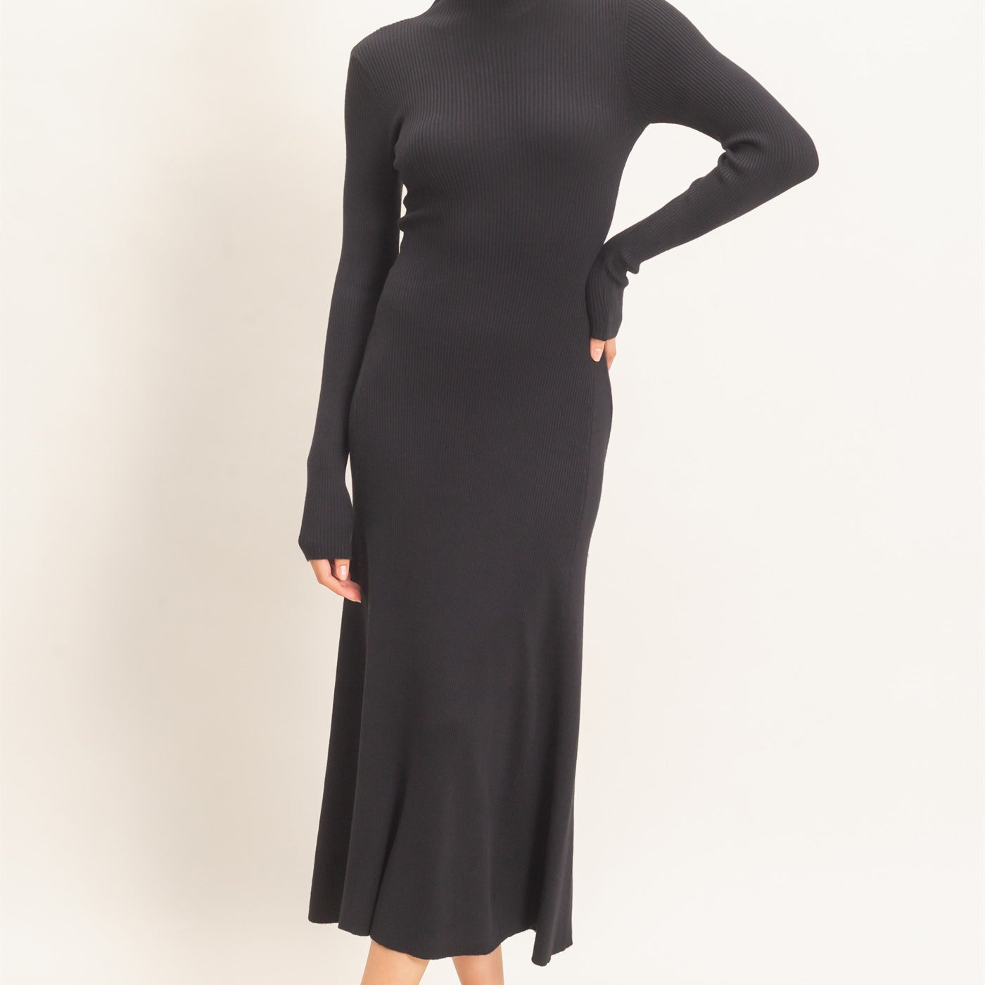 Wholesale Ribbed Mock Neck Long Sleeve Midi Dress Dresses HF26F156-D BLACK HYFVE