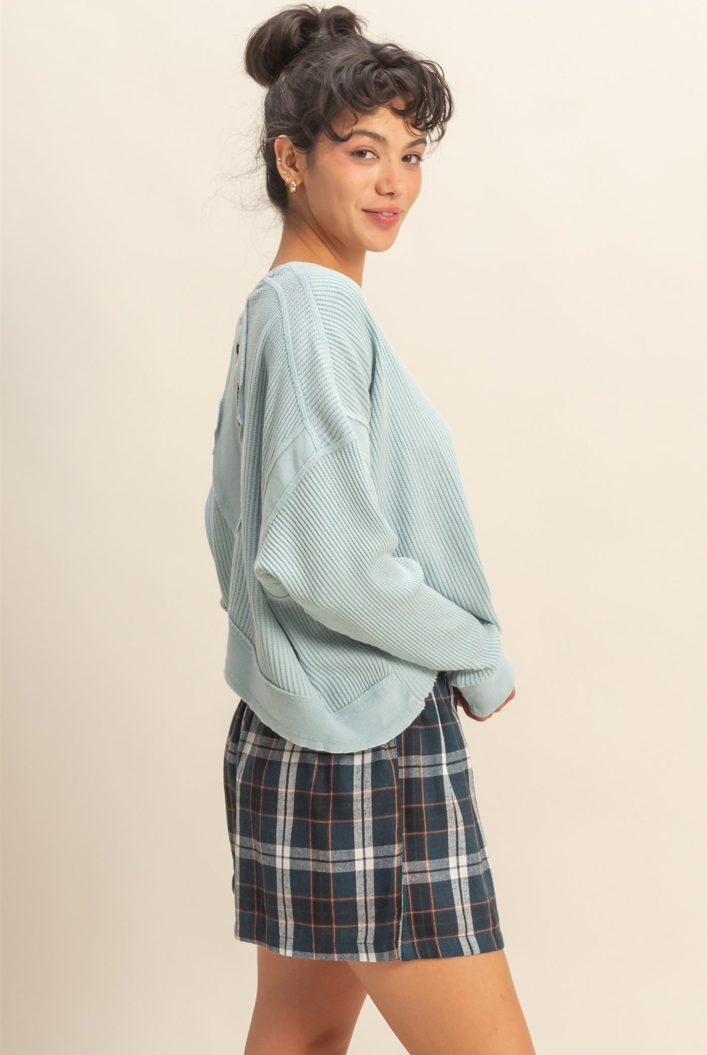 Wholesale Open Back Textured Knit Long Sleeve Top Clothing Tops DZ26A626 SKY BLUE DOUBLE ZERO