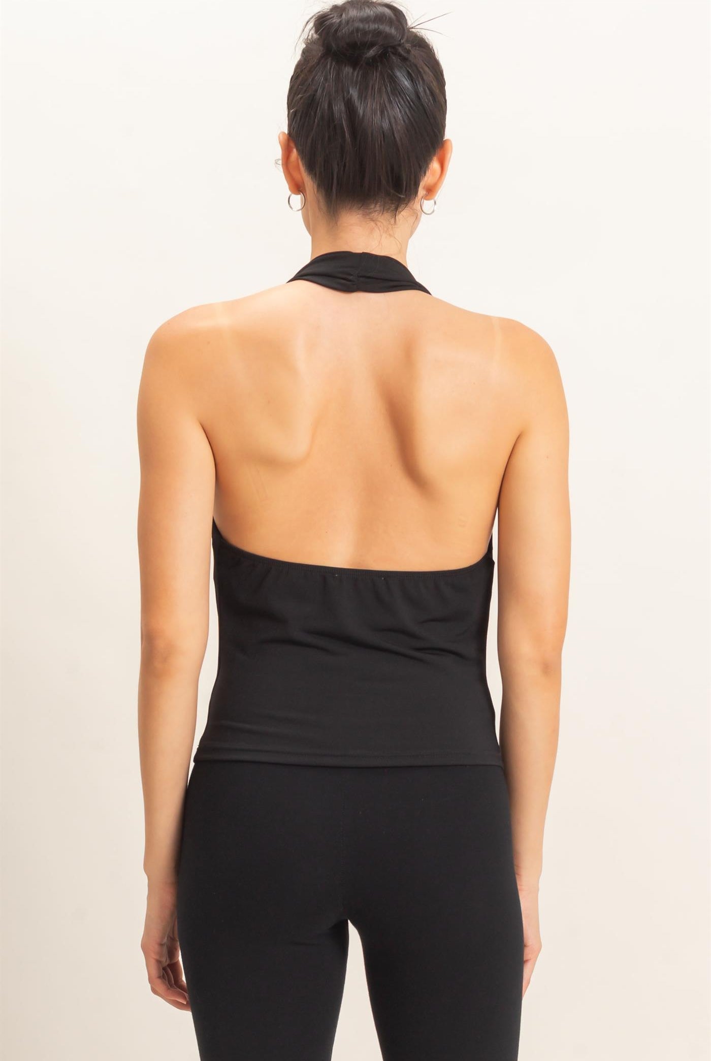 Wholesale Cowl Halter Neck Top Clothing Tops HF26E408 BLACK HYFVE