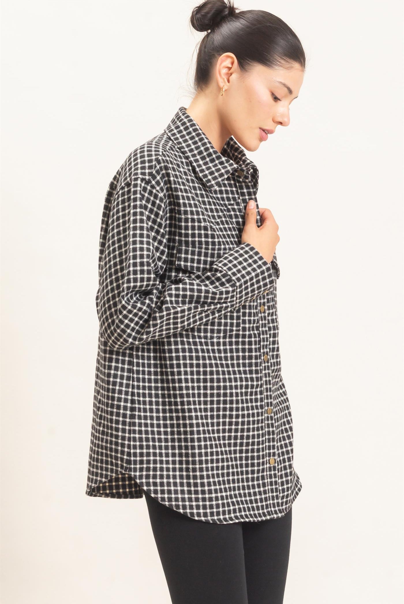 Wholesale Plaid Button-Up Shirt Clothing Tops HF25F450 BLACK HYFVE
