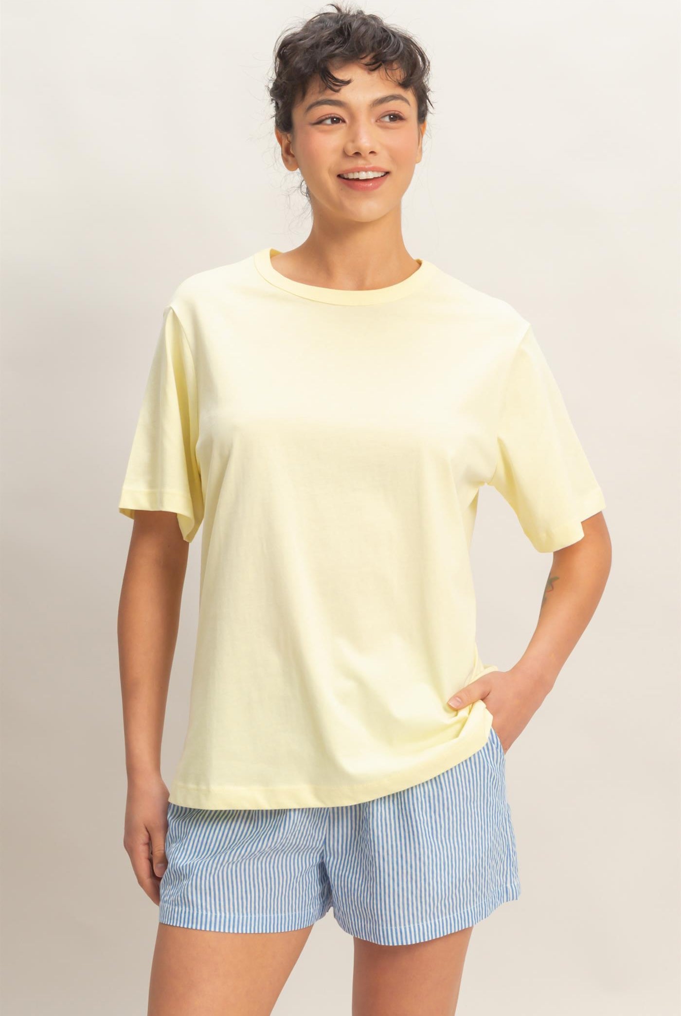 Wholesale Oversized Short Sleeve Crew Neck T-Shirt Clothing Tops DZ26A794 PALE YELLOW DOUBLE ZERO