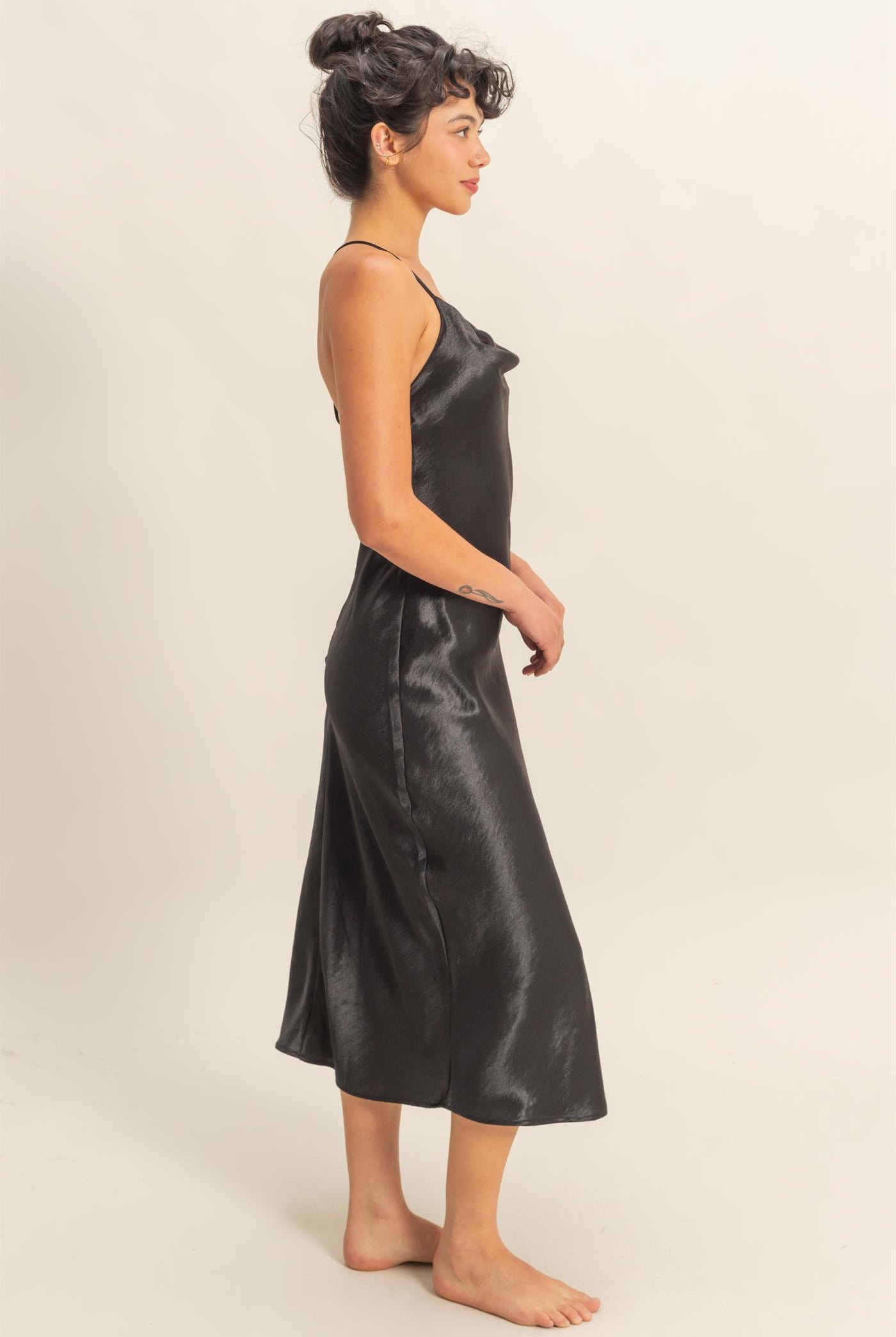 DZ25E902_BLACK_4257360