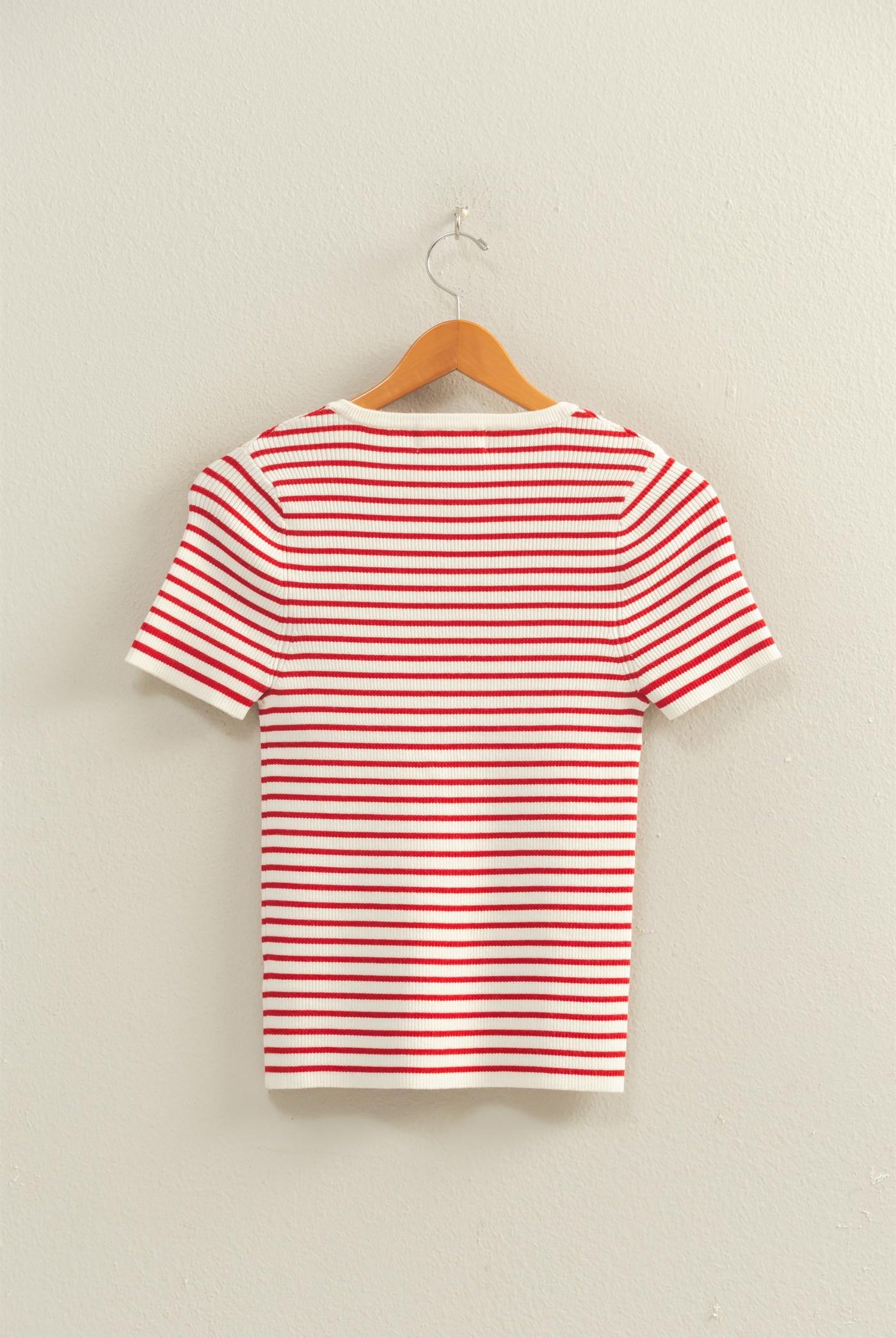 Wholesale Striped Ribbed Short Sleeve Crew Neck Knit Top Clothing Tops DZ26A450 RED DOUBLE ZERO