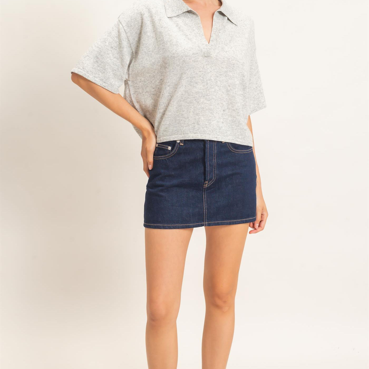 Wholesale Collared V-Neck Sweater Sweaters HF26E038 HEATHER GRAY HYFVE