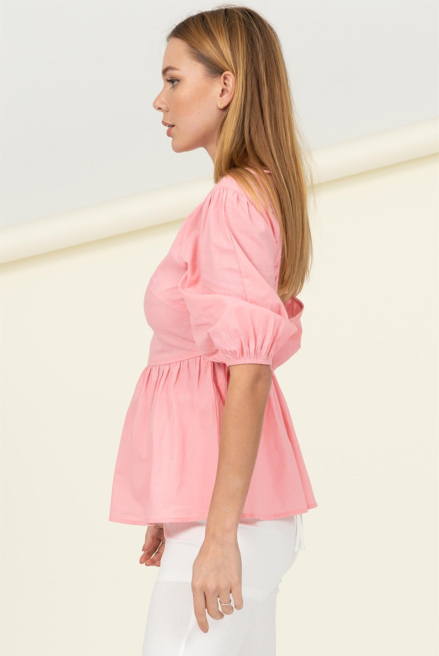 Wholesale Backless Top Clothing Tops HF22C707 PINK HYFVE